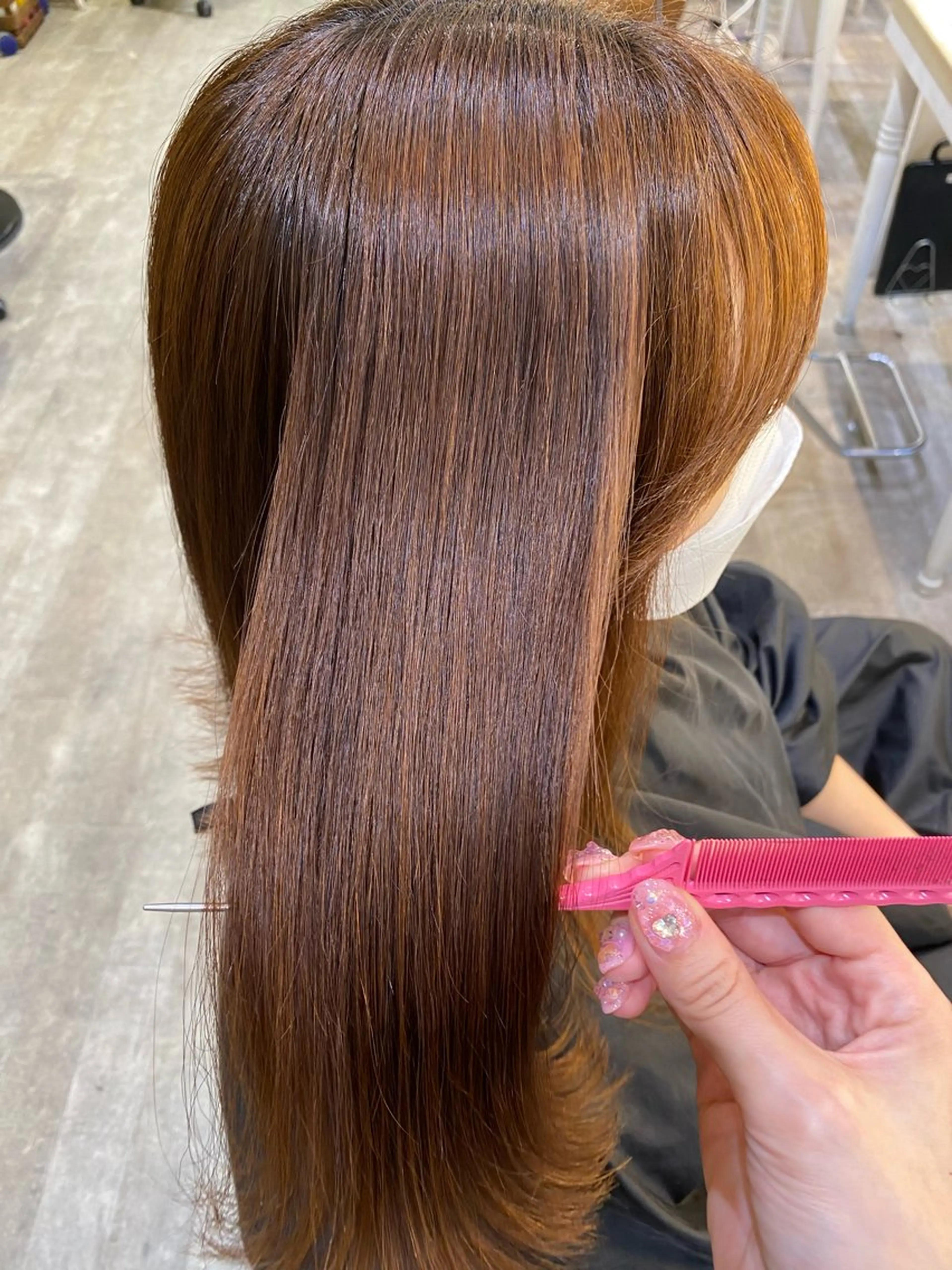 ミディアム パーマ ストレートパーマ カット 縮毛矯正 トリートメント 横浜🍒ルーツカラー エクステ／RIEのヘアスタイル