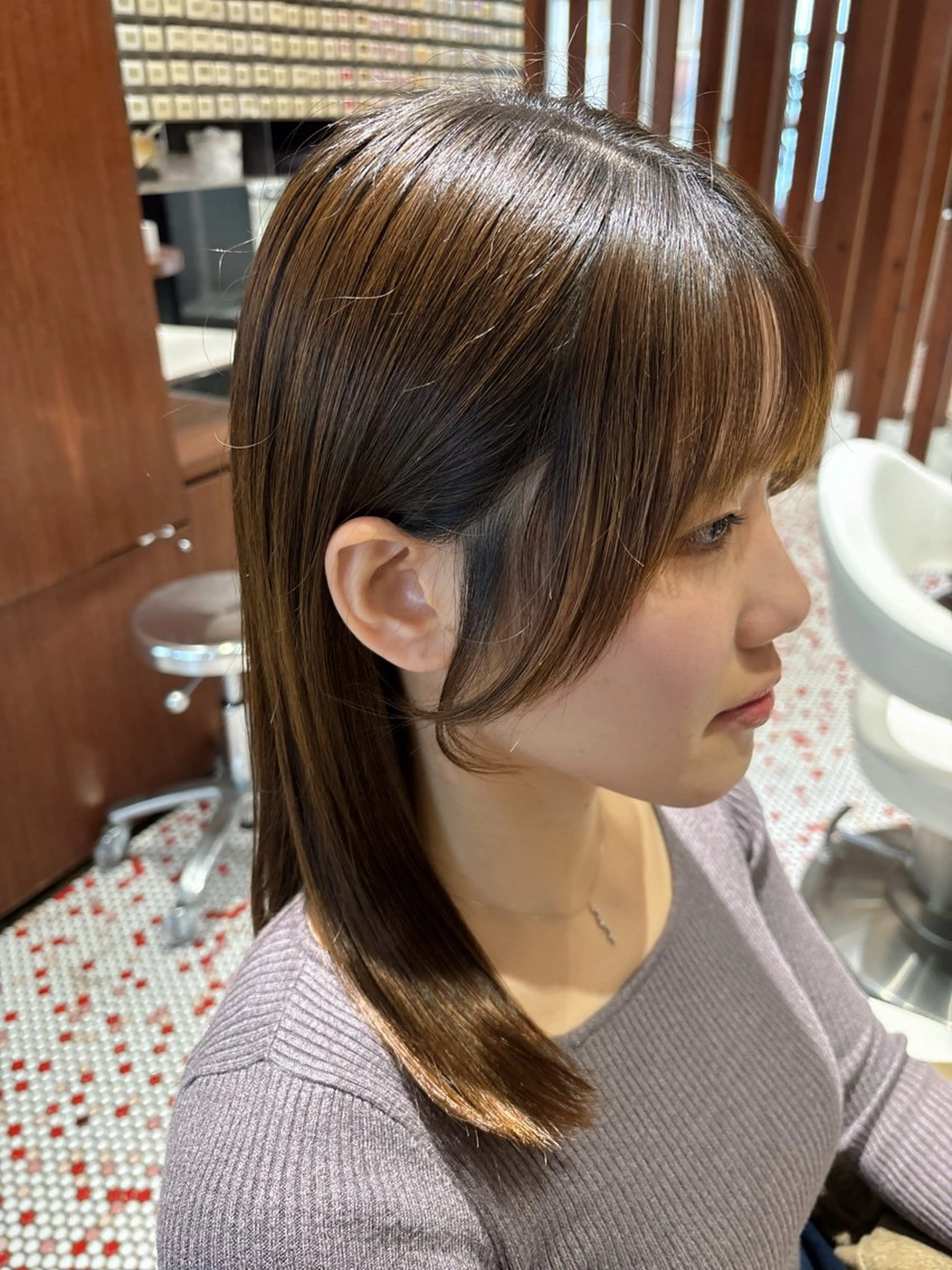 ロング 篠田 綾乃のヘアスタイル