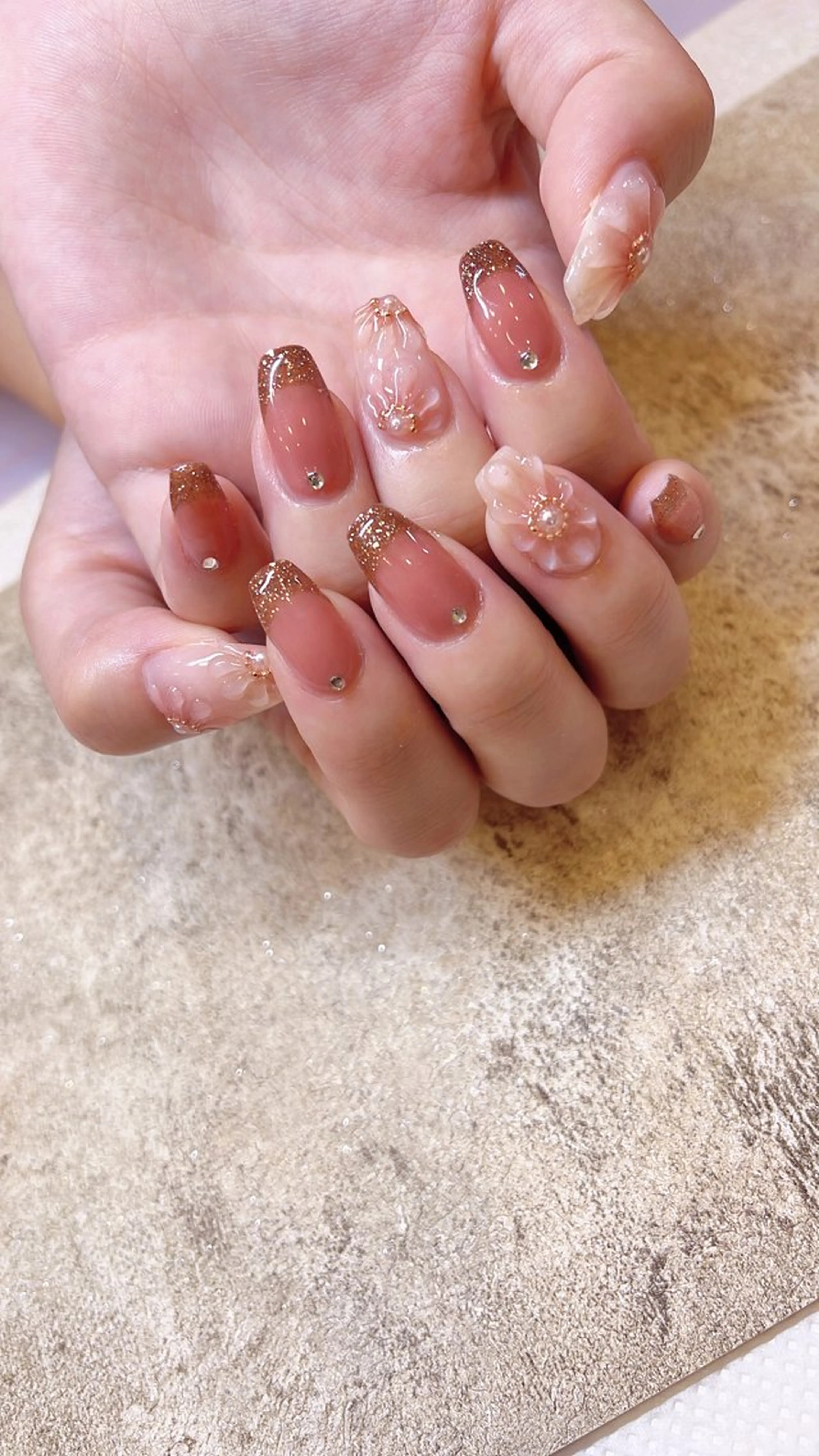 ネイル ハンドネイル COCO ネイルのネイルデザイン