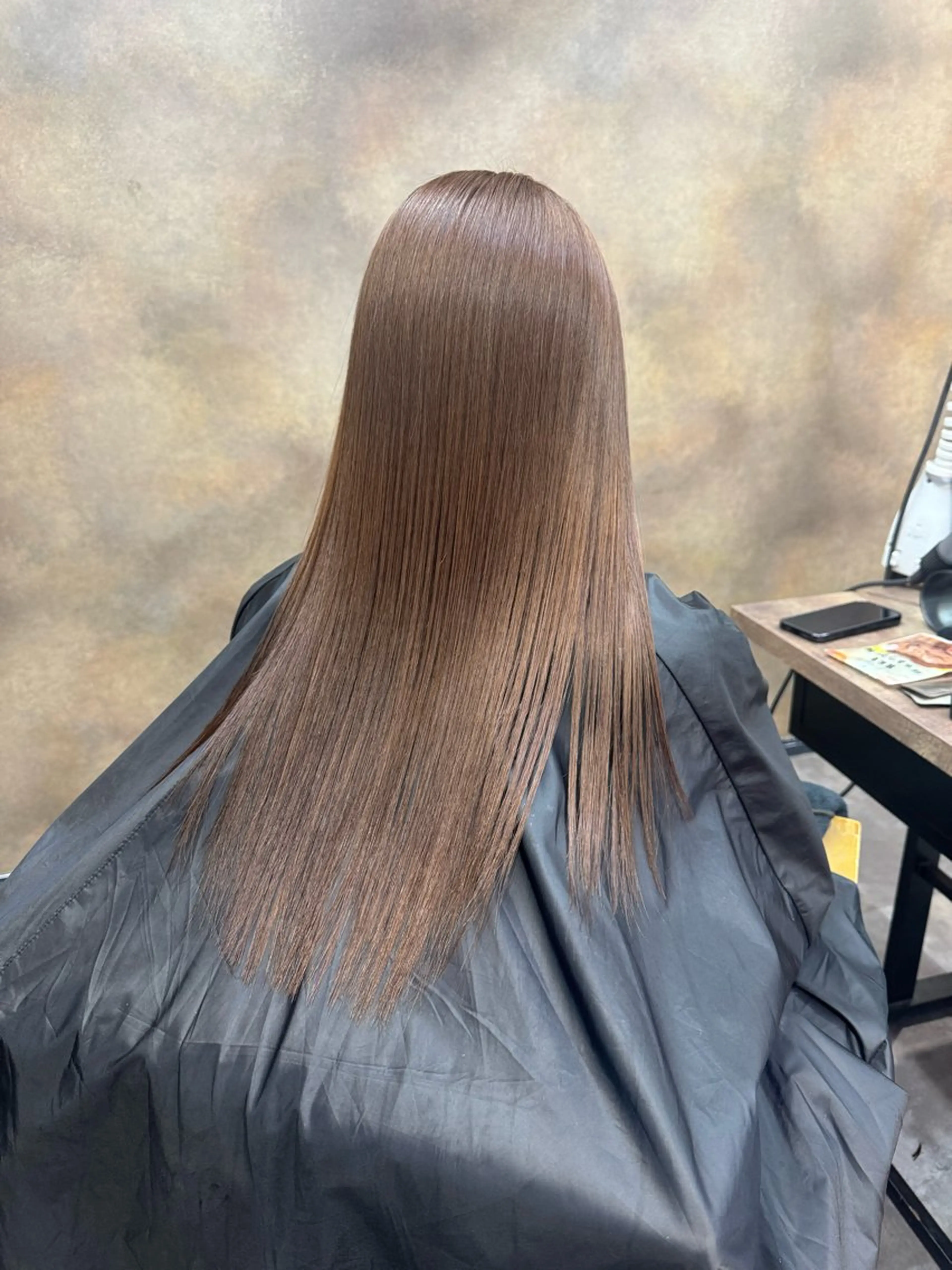 カラー 縮毛矯正 カット ヘアカラー トリートメント Ami/艶カラー/ レイヤー/ハイトーンのヘアスタイル