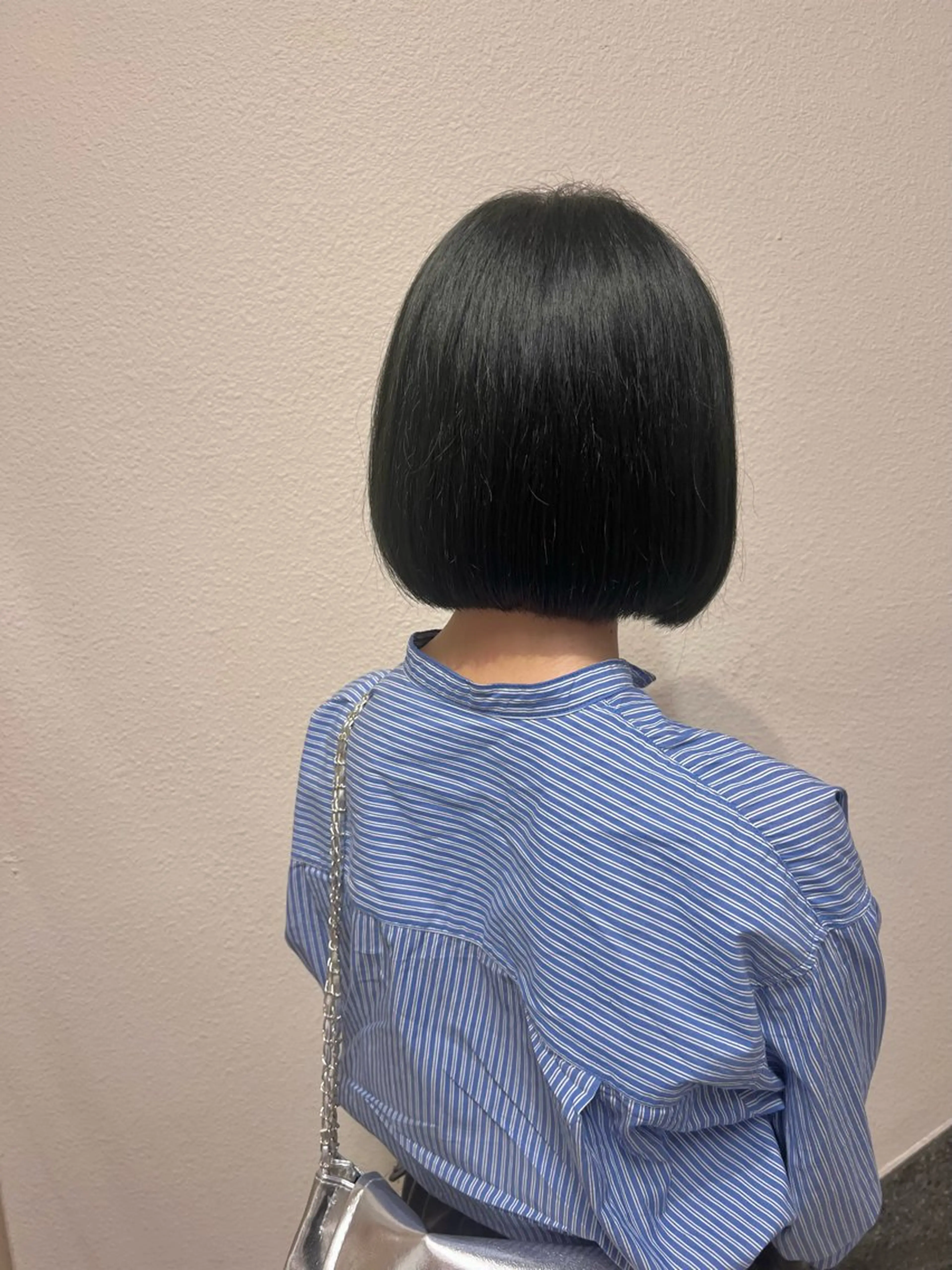 ショート カラー ブリーチ ブリーチなしカラー ボブ カット ヘアカラー 🌼こやま かおり🌼のヘアスタイル