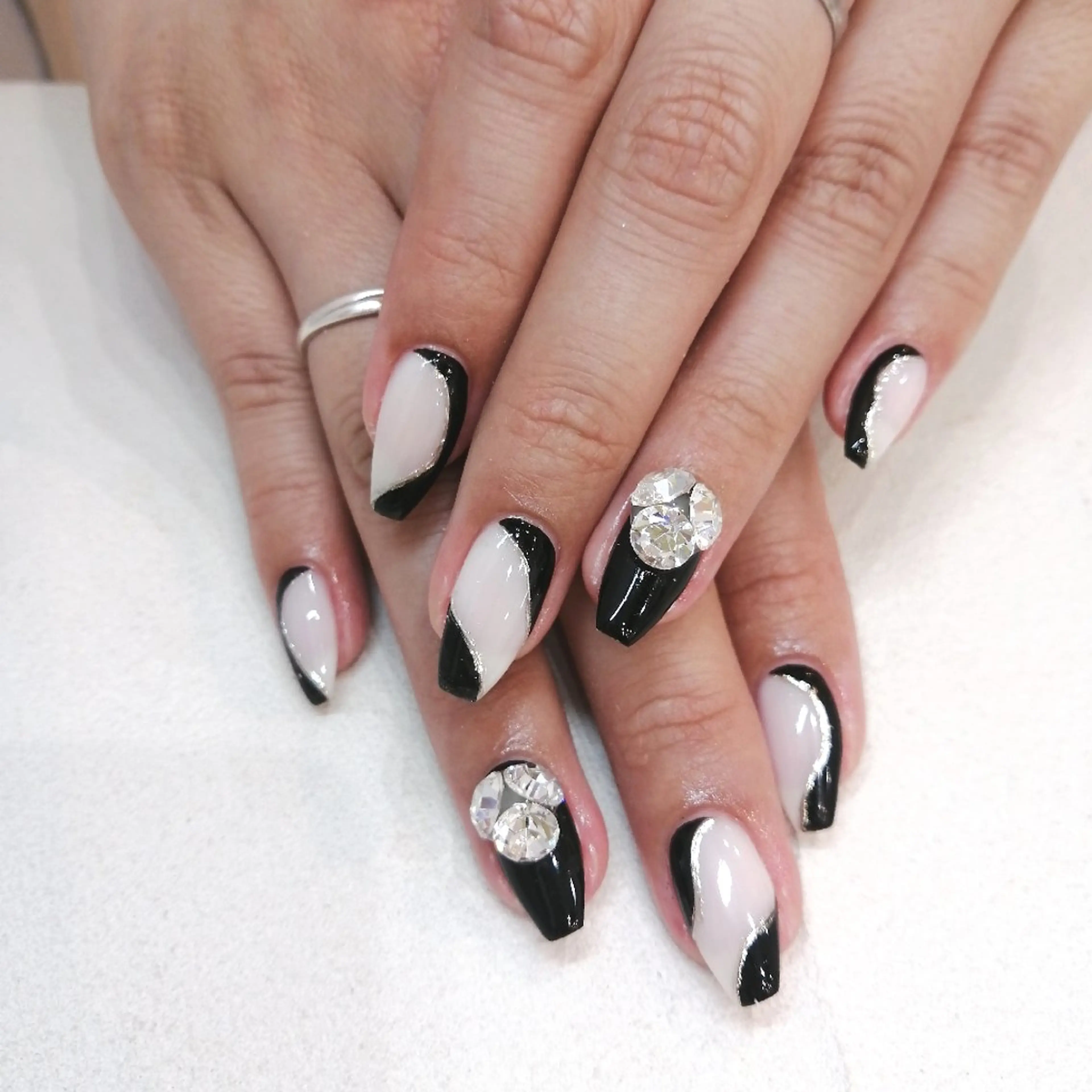 ネイル 持ち込み I.プライベート ネイルサロンのネイルデザイン