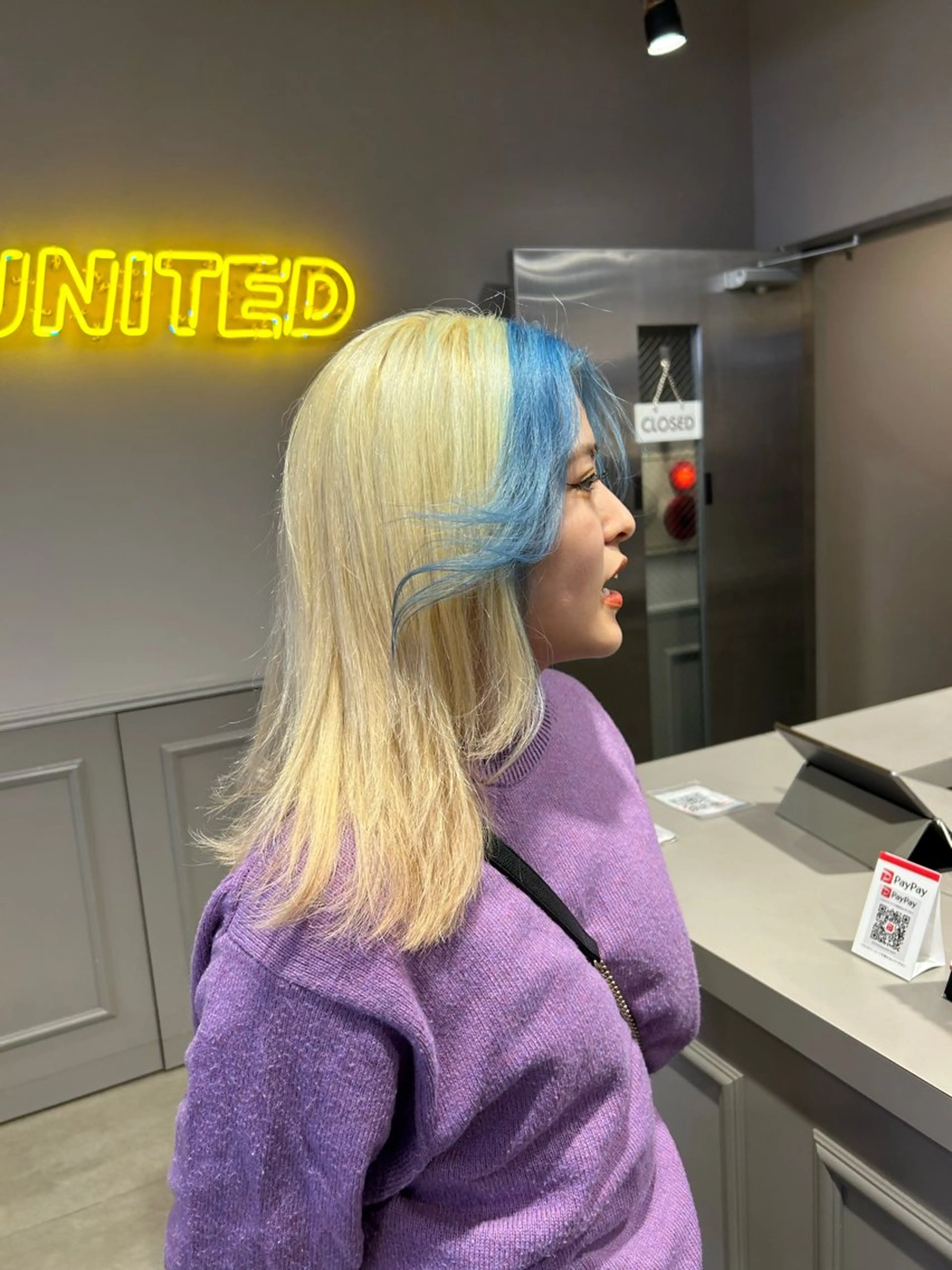 セミロング カラー ヘアカラー ヘアセット 韓国/トレンド レイヤー【101】のヘアスタイル