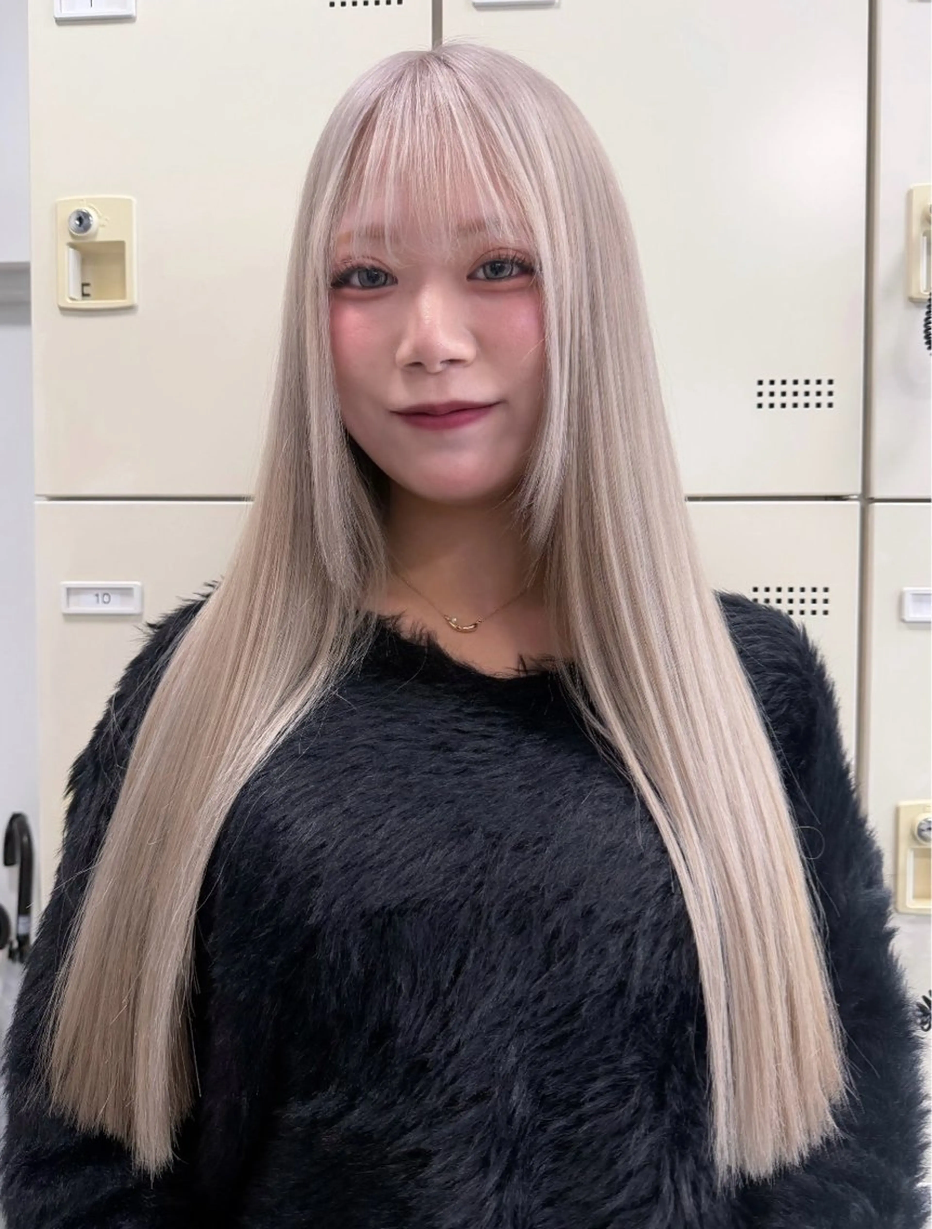 ロング ヘアカラー 🎵ハイトーン/ ブロンド⭐️MANAのヘアスタイル