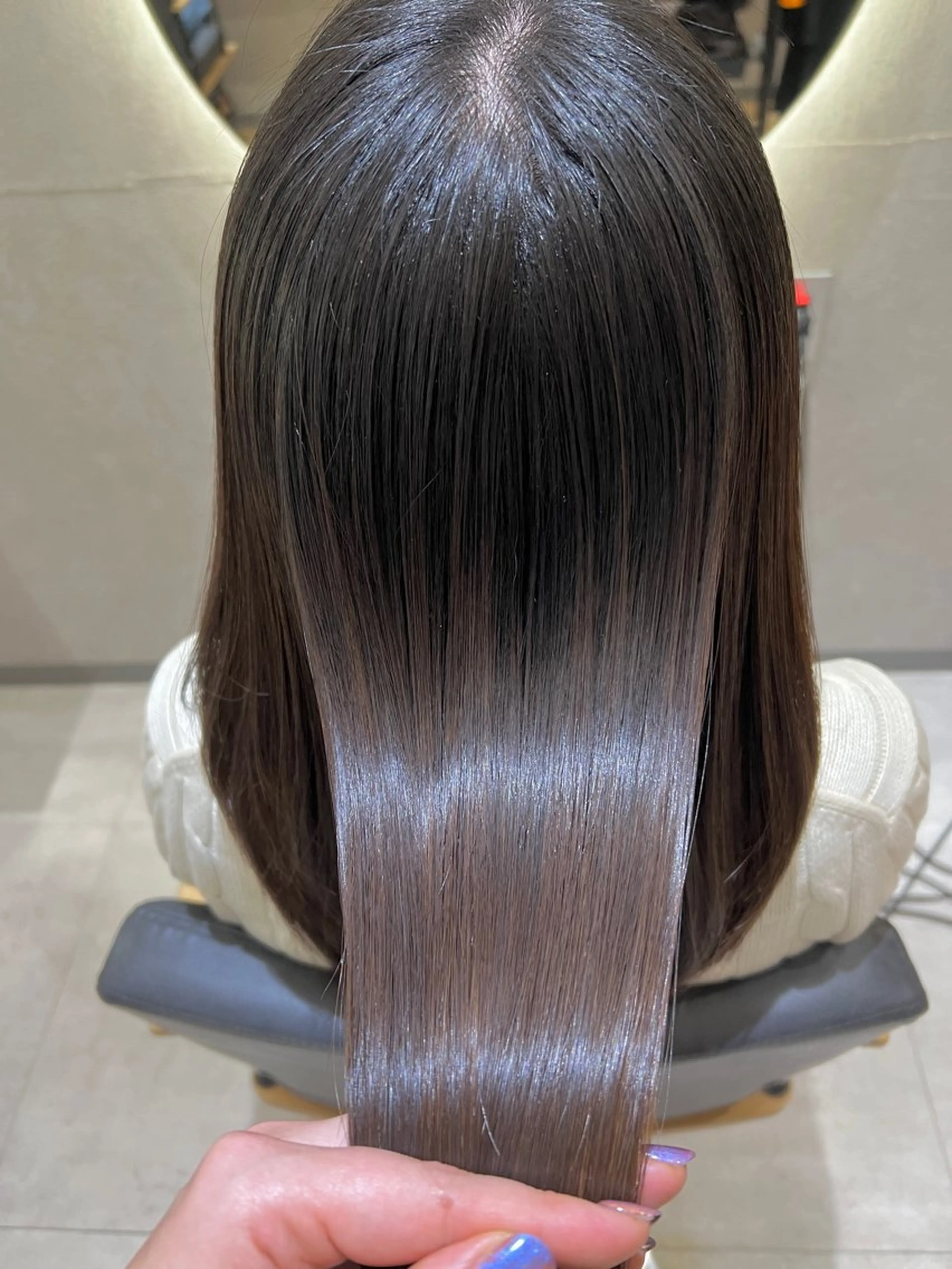 ロング 透明感カラー🍃 レイヤースタイル✨葵のヘアスタイル