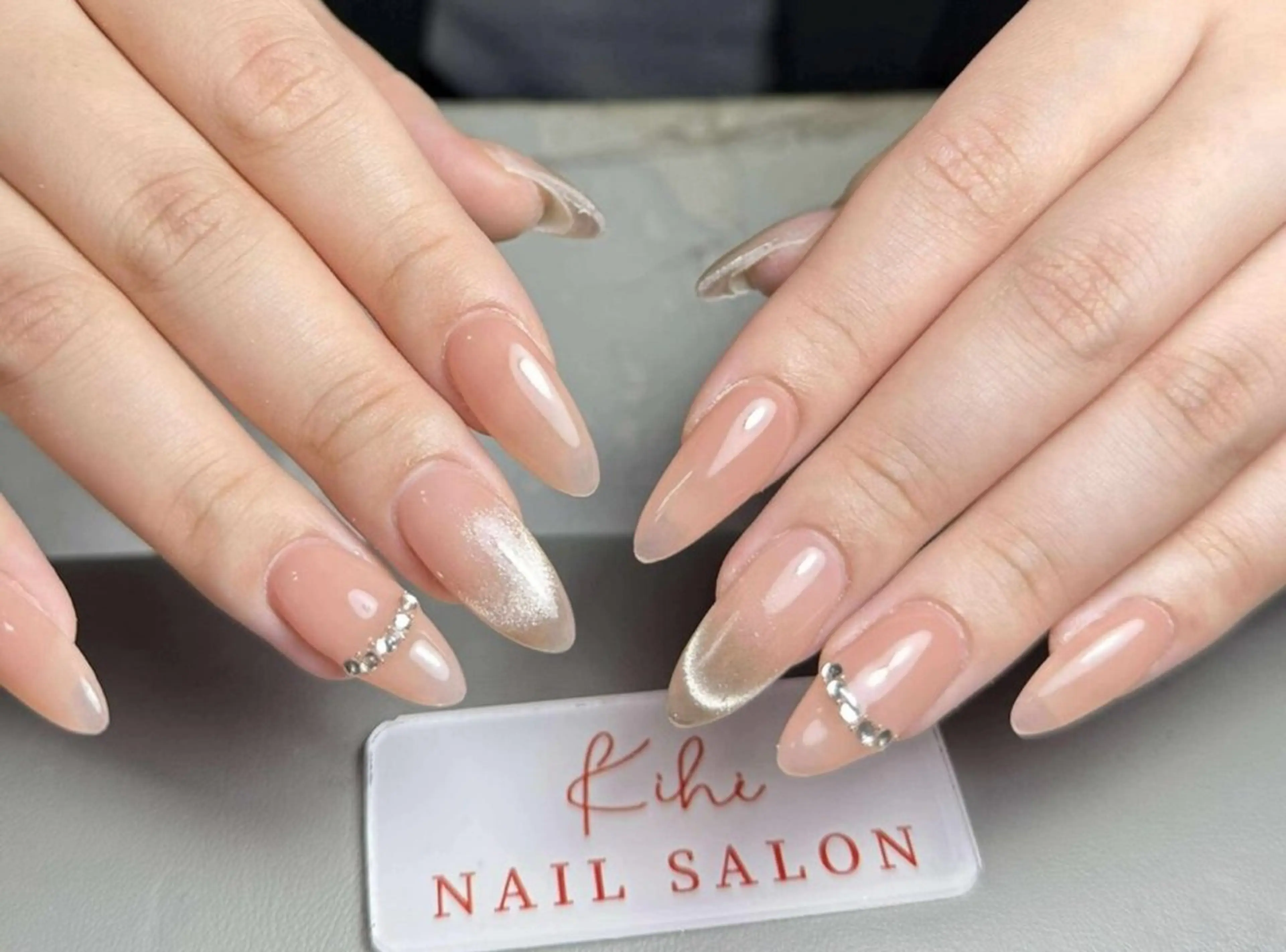 ネイル 清水 ユナのネイルデザイン