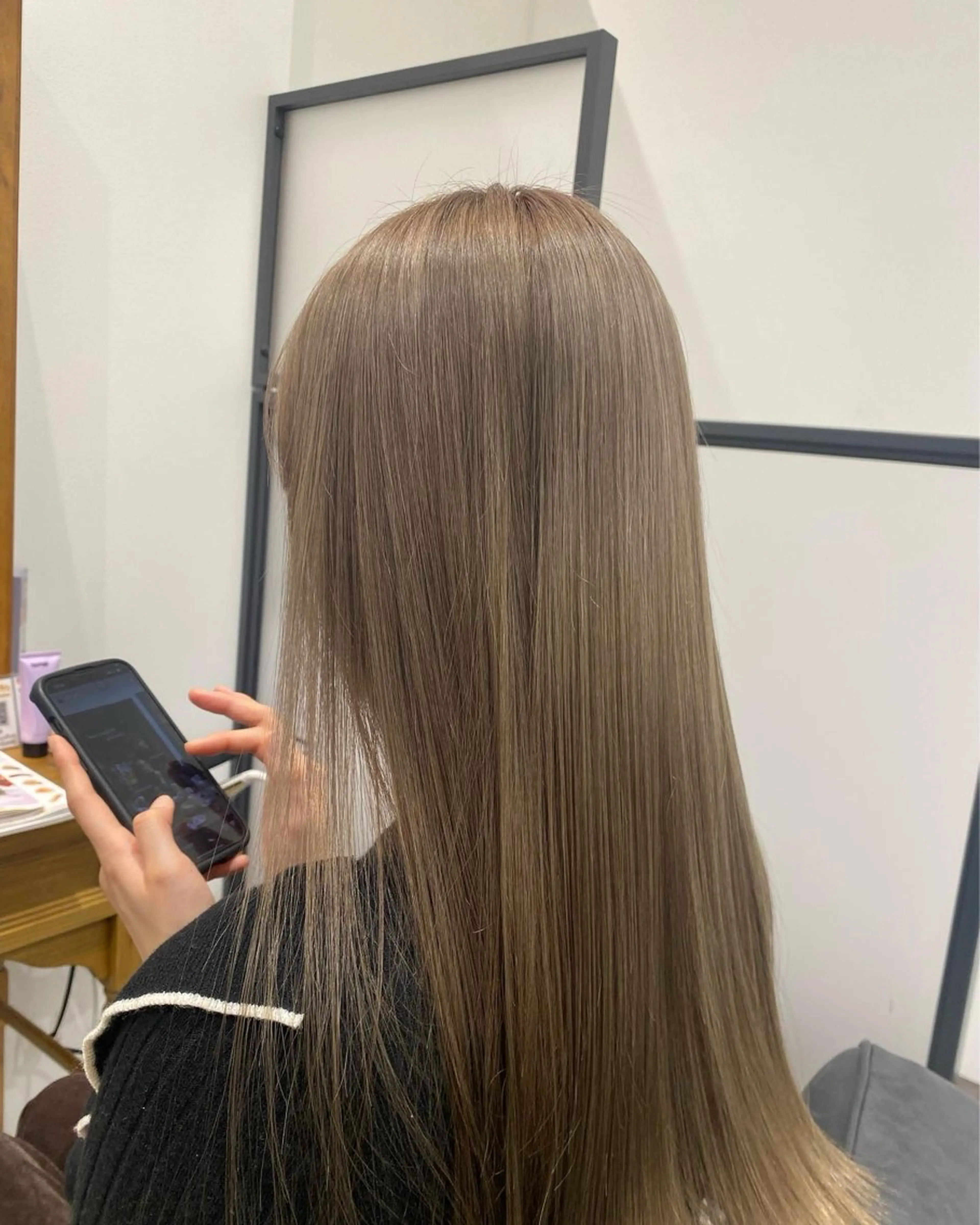 ロング カラー ブリーチ 透明感カラー 藤村 雄大のヘアスタイル