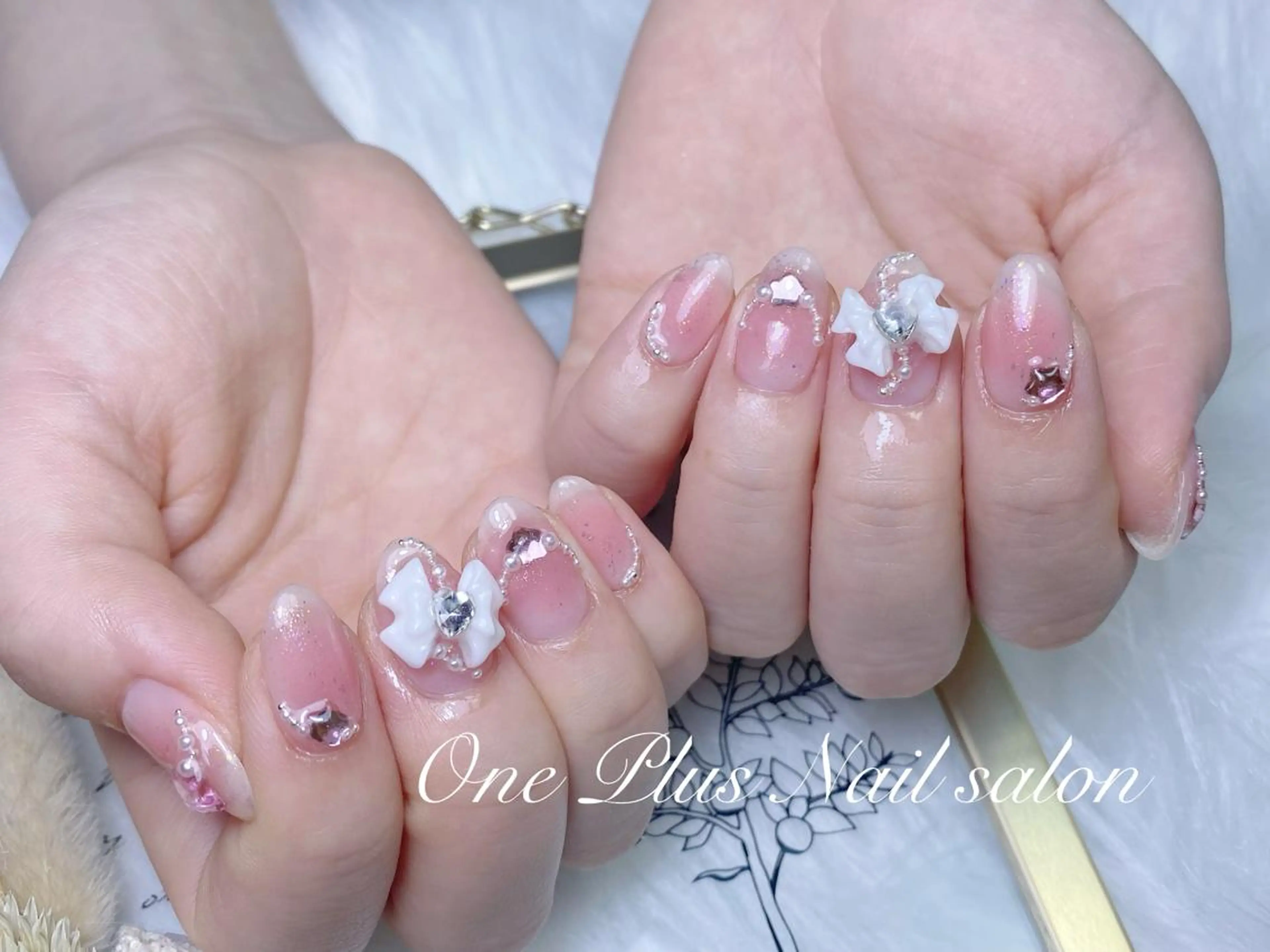 ネイル One Plus Nail Salonのネイルデザイン