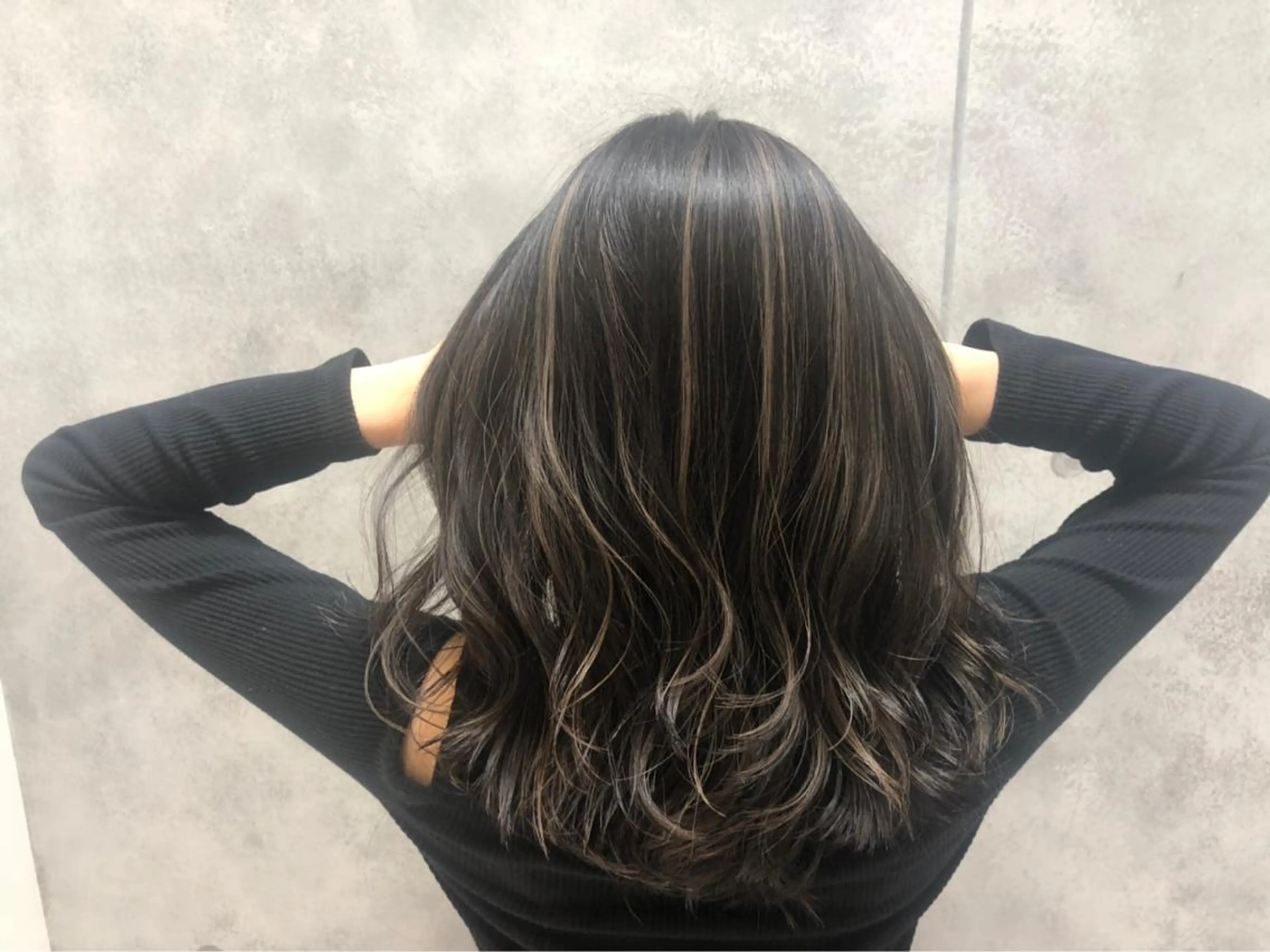 セミロング カラー マツエクモデル 安藤裕子のマツエク・マツパデザイン