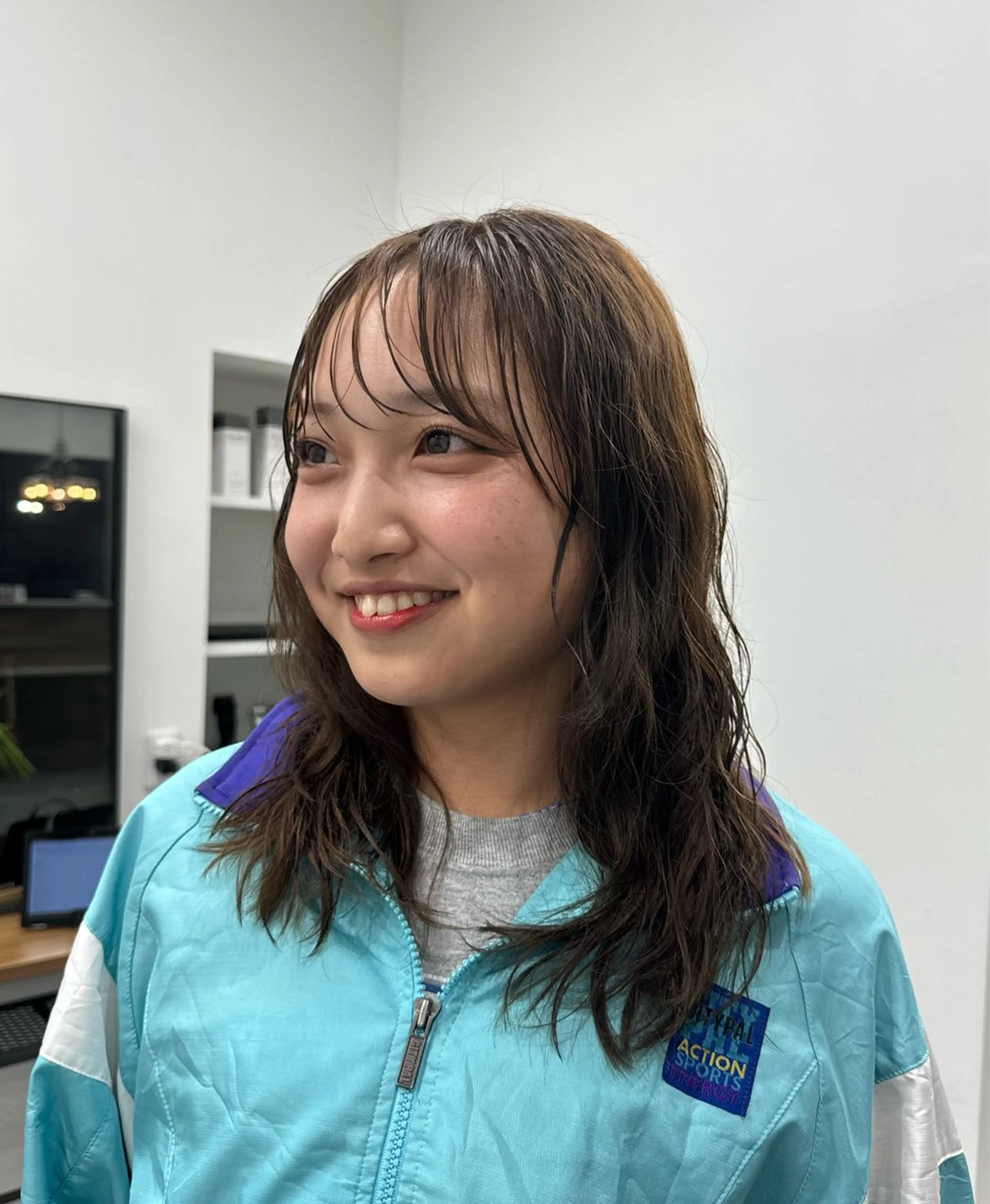 セミロング パーマ 𝘀𝗮𝗲 ⑅*/ 艶髪/ショートボブのヘアスタイル