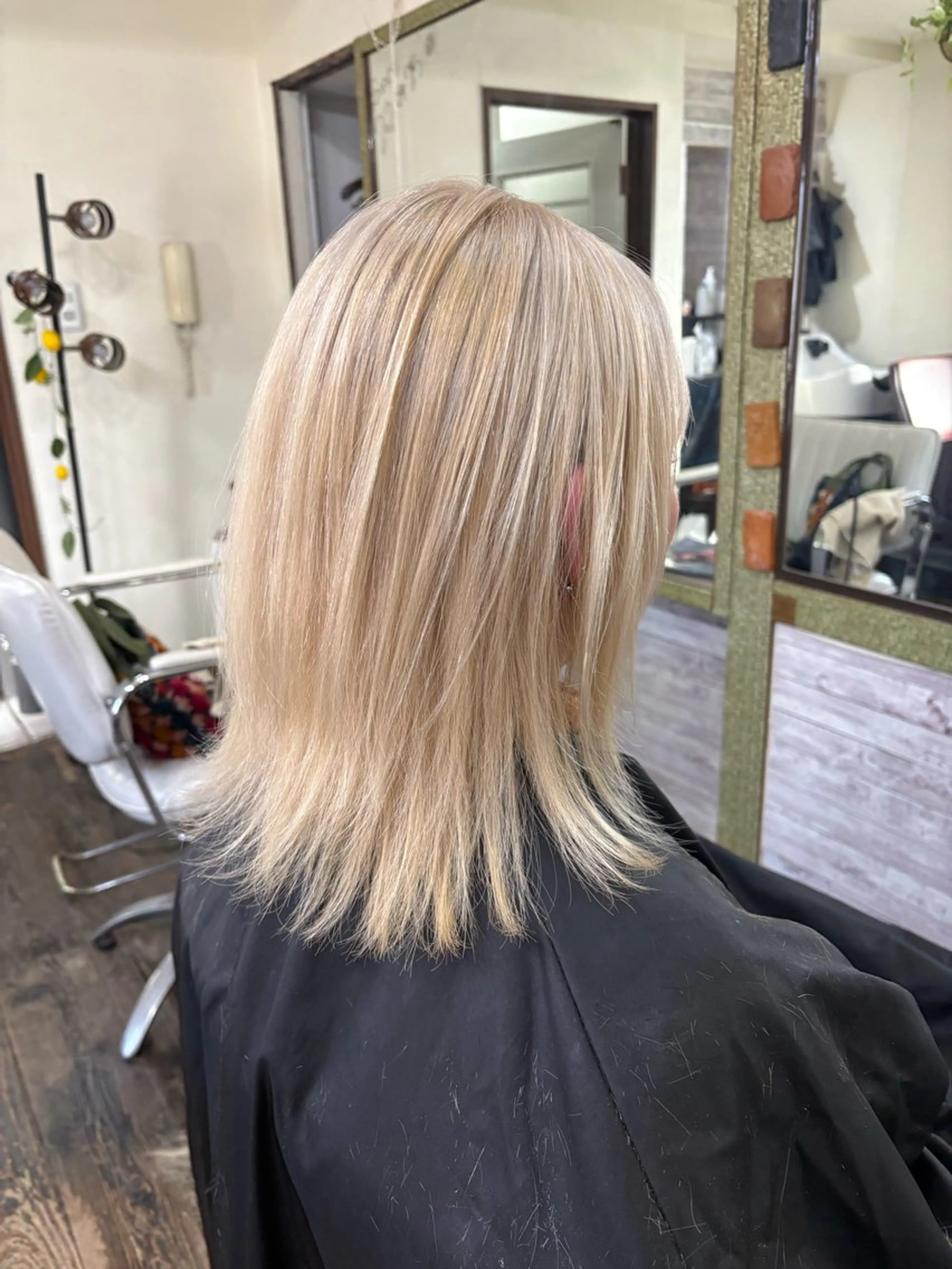 カラー 渡辺 健太のヘアスタイル
