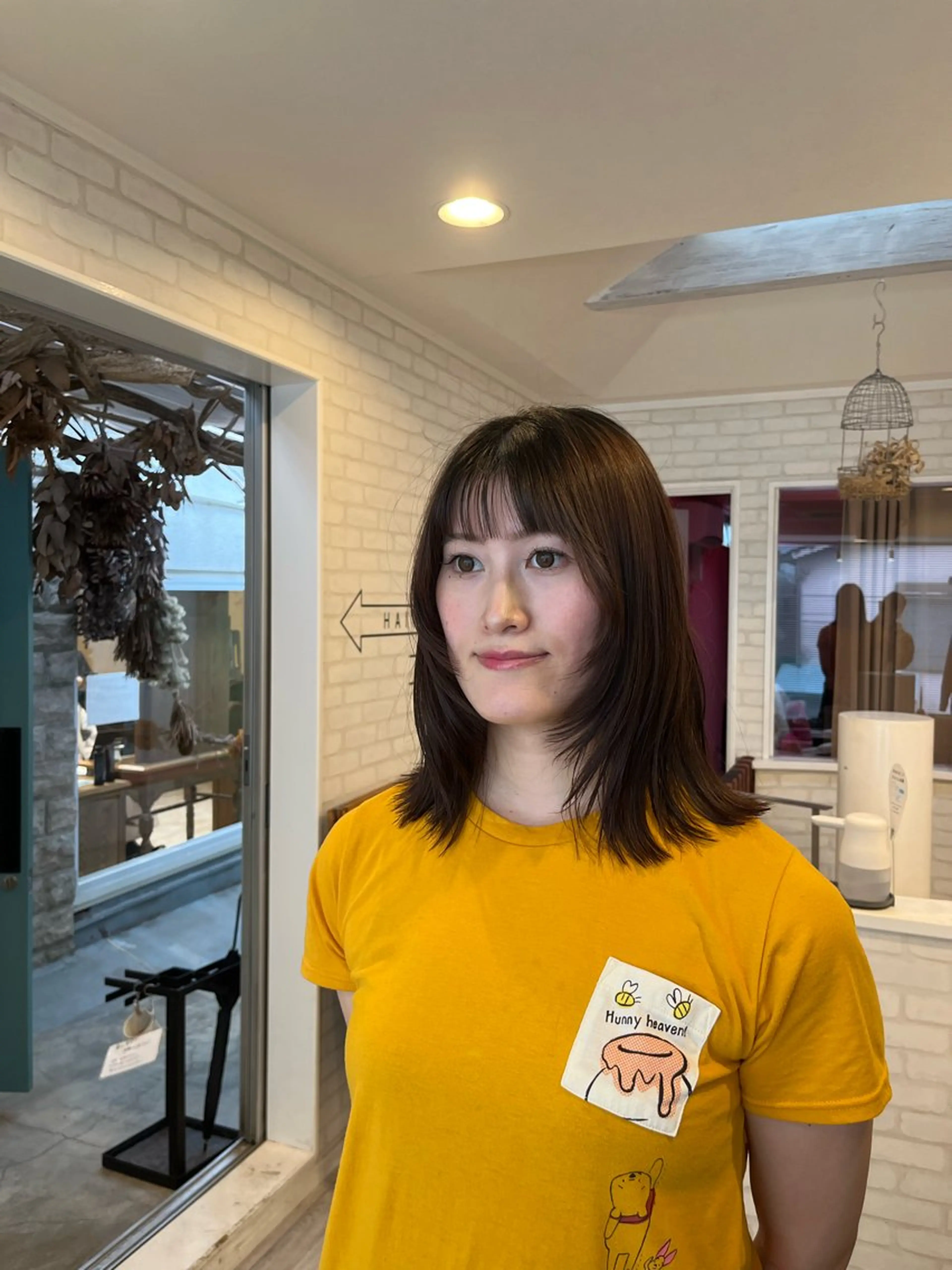 ミディアム ボブ レイヤーカット 阿部 うららのヘアスタイル