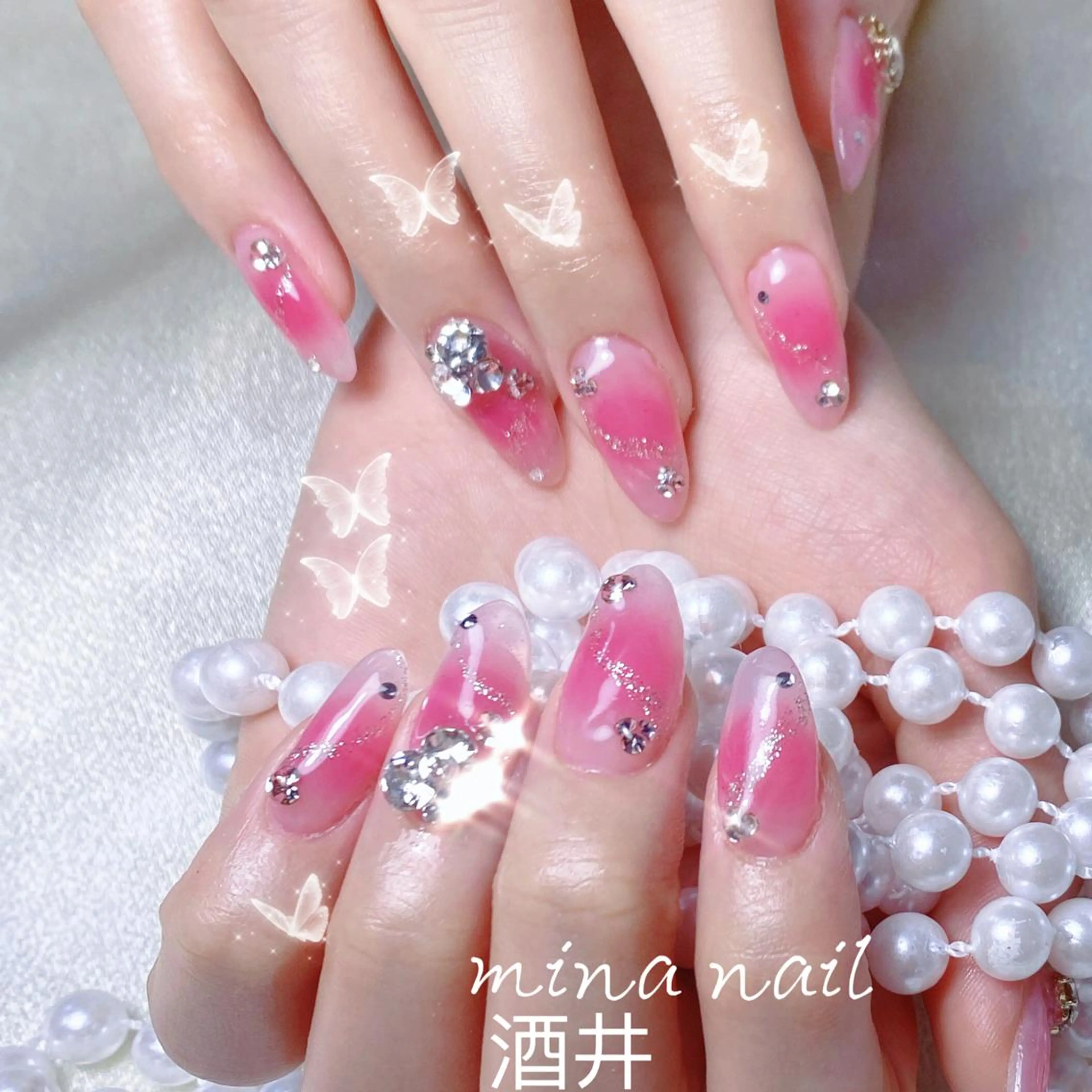 ネイル 🎀まゆ 🪽🐾のネイルデザイン