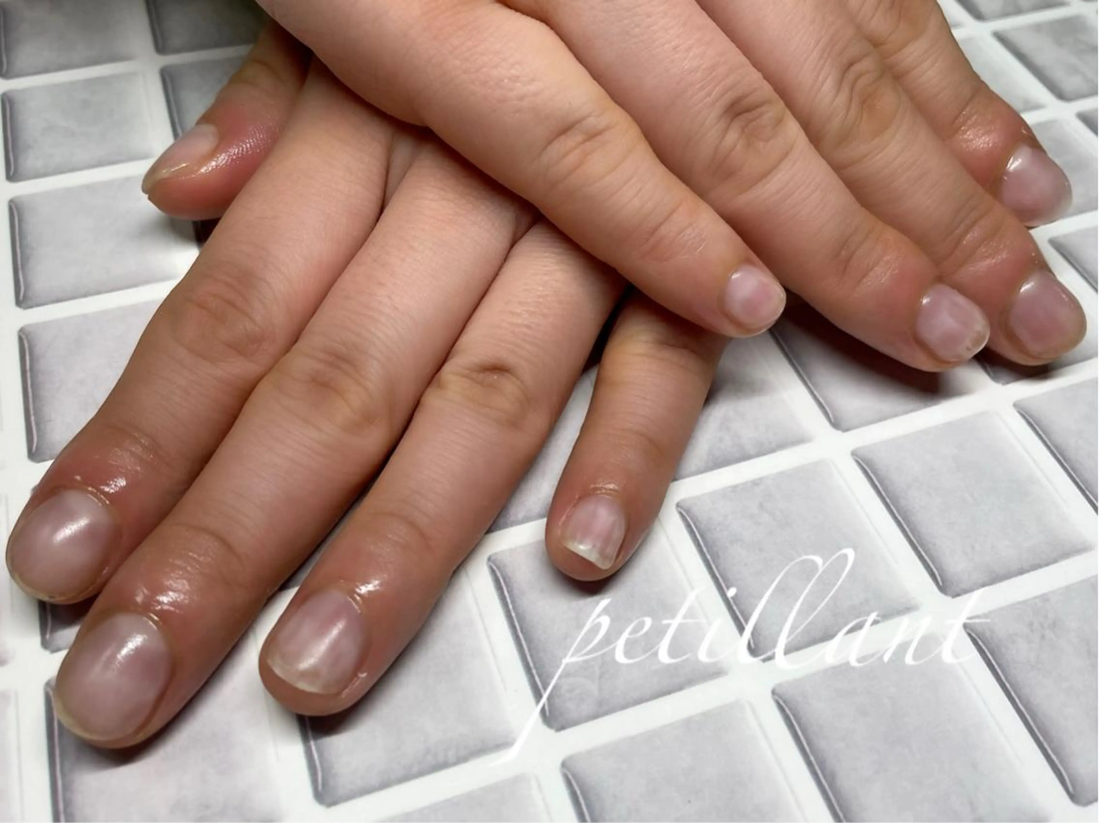 ネイル クリアネイル 長さ出し ジェルネイル マットネイル nail salon petillantのネイルデザイン