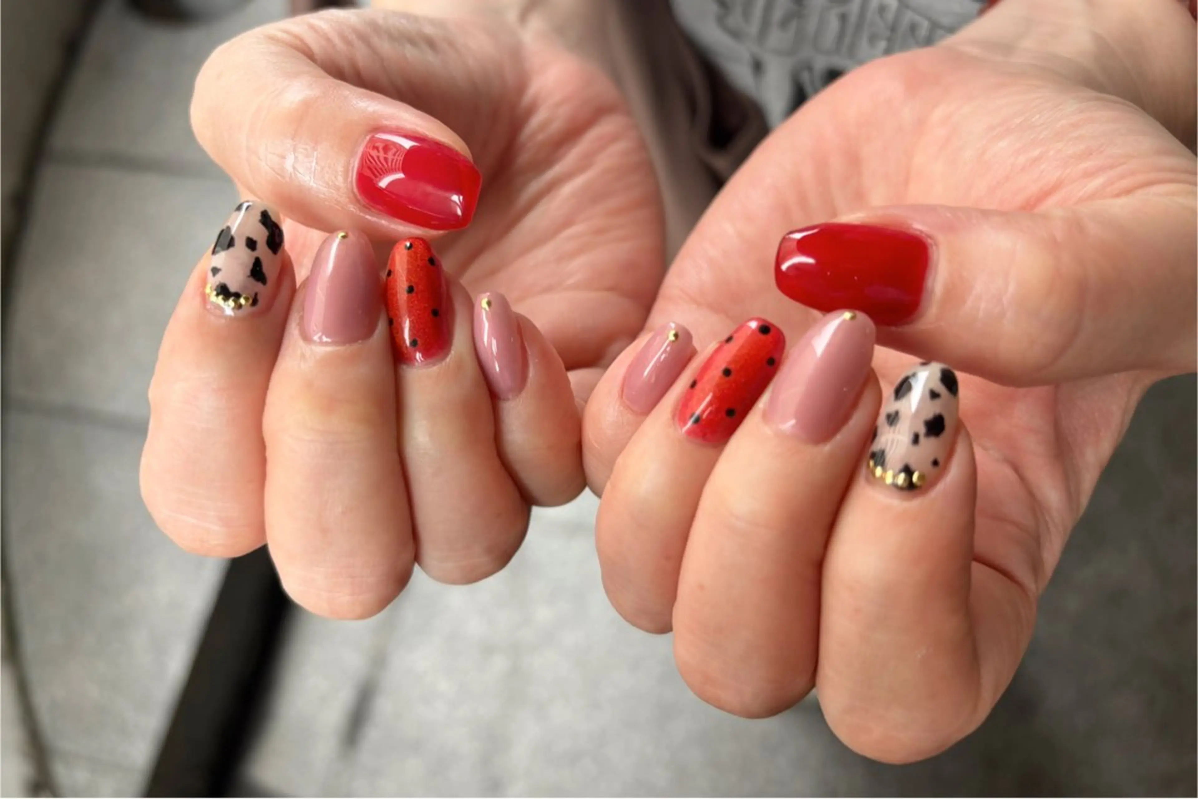 ネイル ハンドネイル 長谷川 奈緒美のネイルデザイン