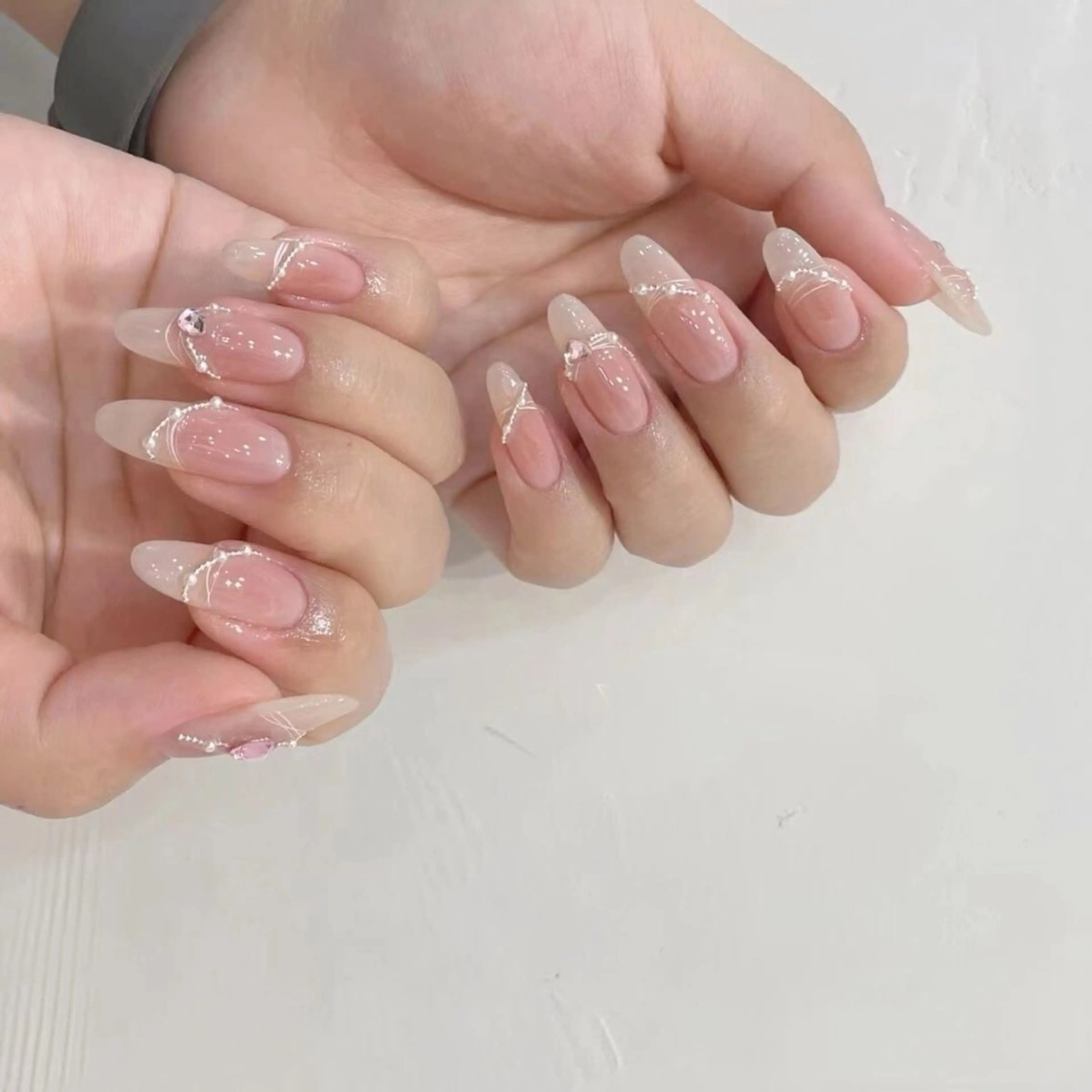 ネイル アートネイル 長さ出し フレンチネイル グラデーション 韓国ネイル Akina Nailのネイルデザイン
