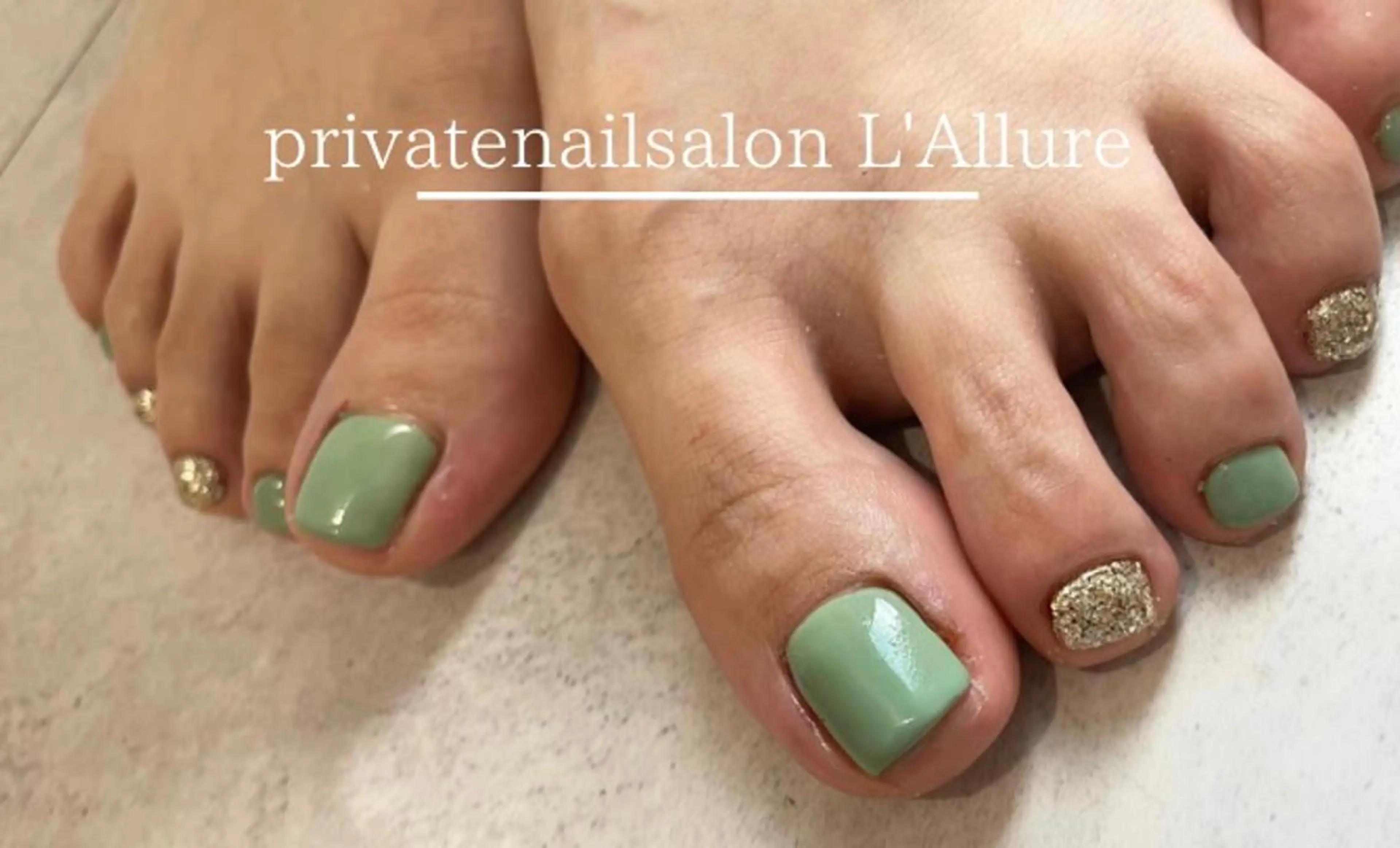 ネイル グラデーション ラメ(グリッター) ラメグラデーション ワンカラーネイル ハンドネイル nailsalon -L'Allure-のネイルデザイン