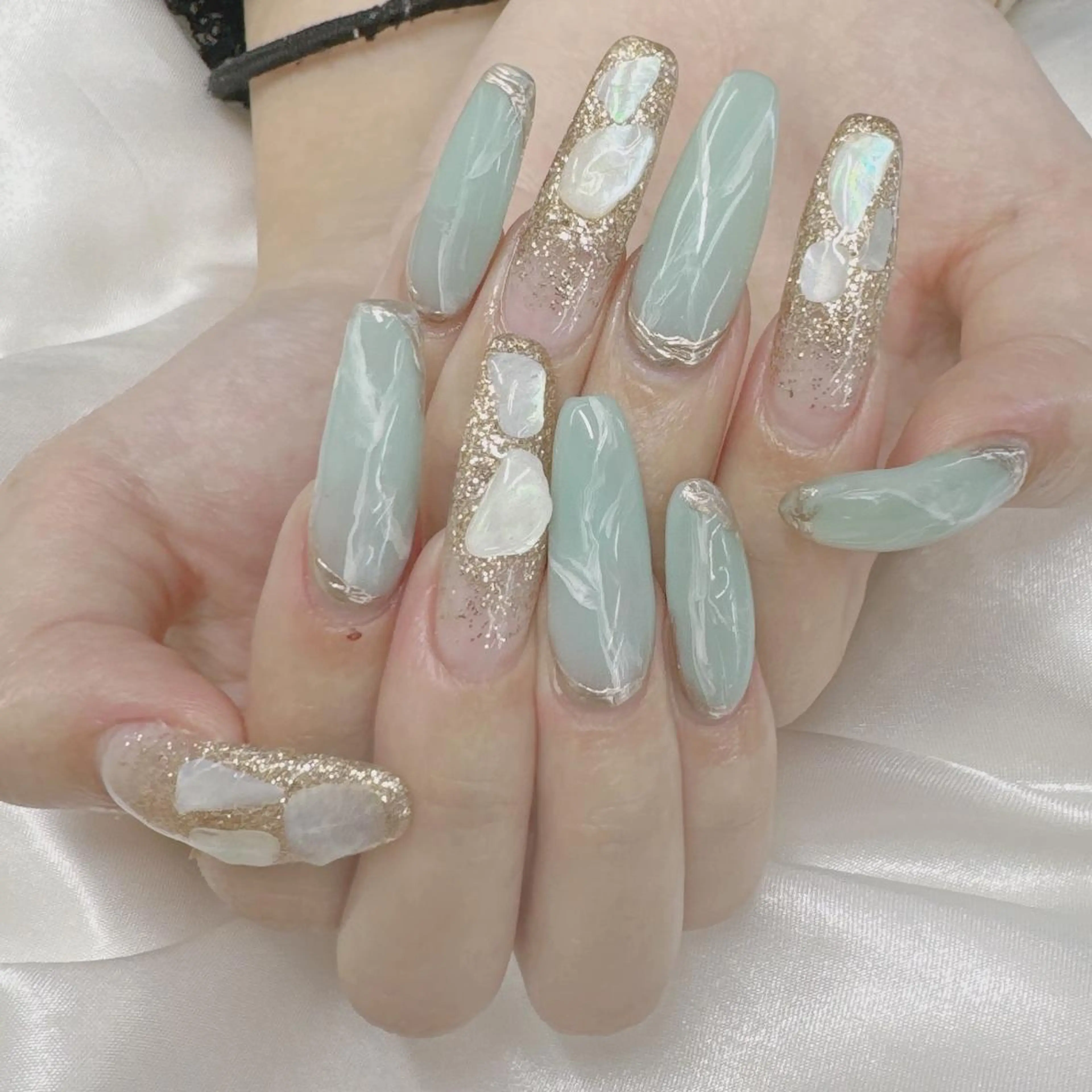 ネイル Nail salon Honey Beeのネイルデザイン