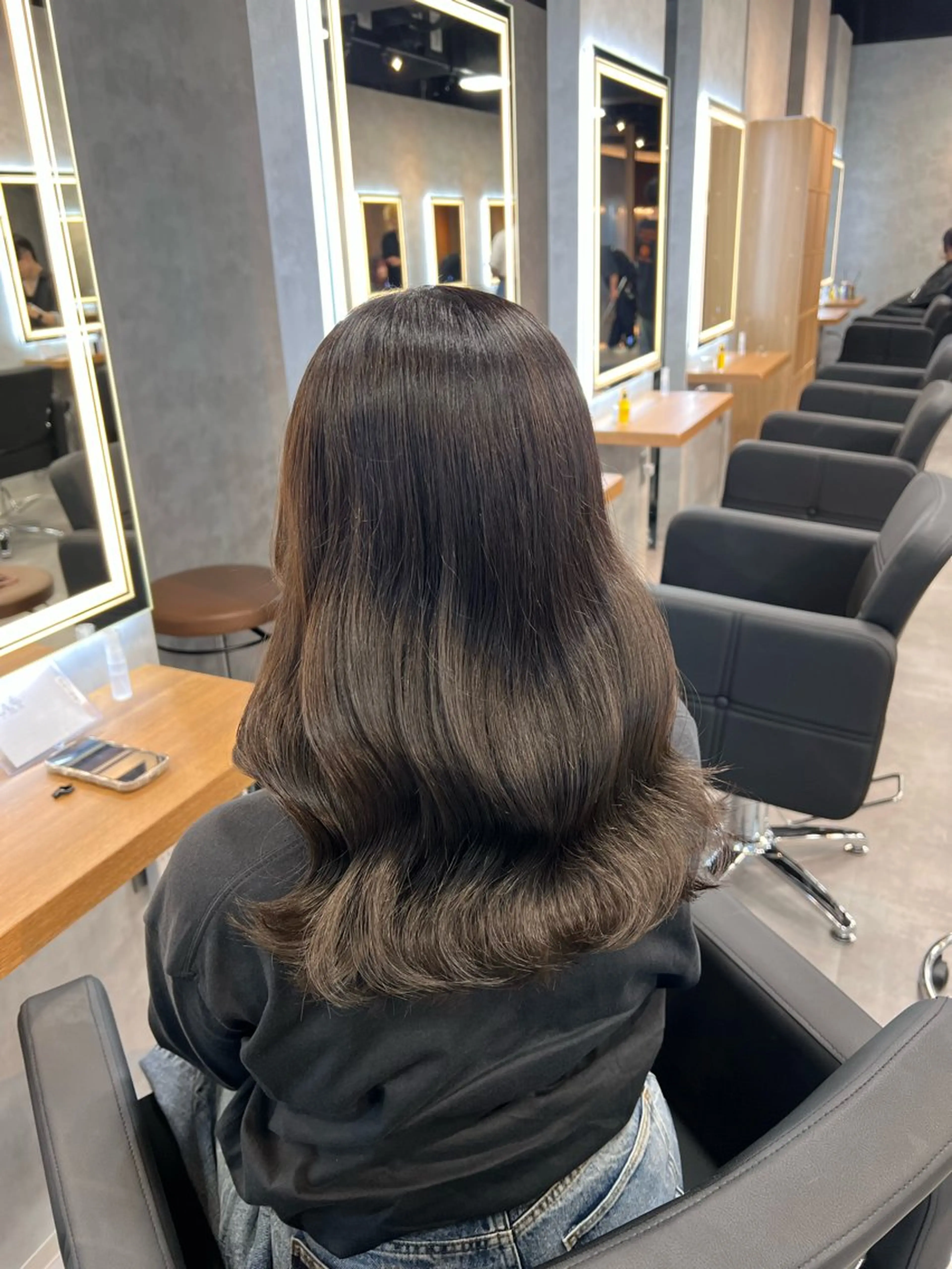 セミロング カラー 💖札幌カラー 指名No.1💖玲奈のヘアスタイル