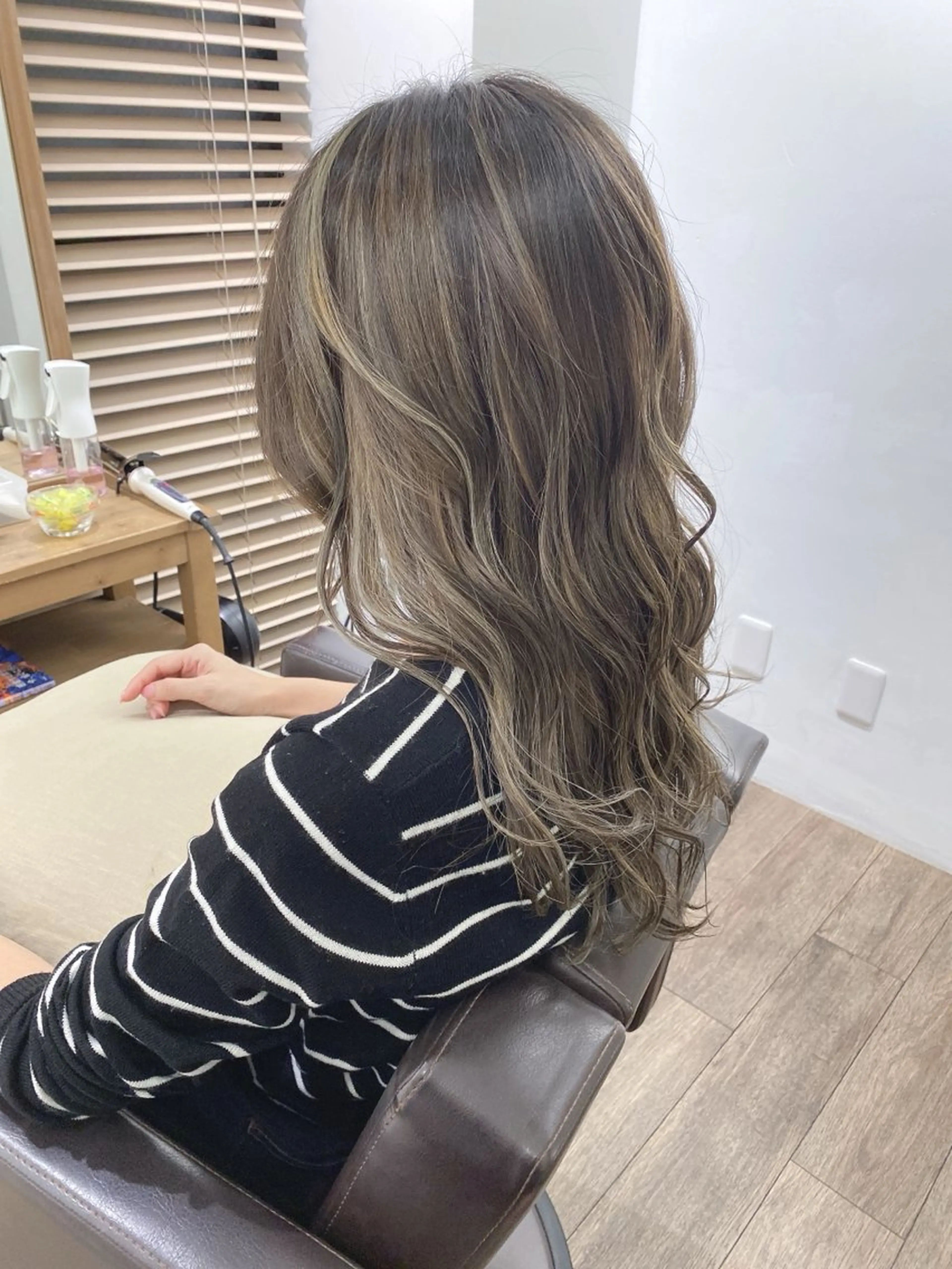 ロング カラー ヘアカラー トリートメント ハイライト⭐️上野 高広のヘアスタイル