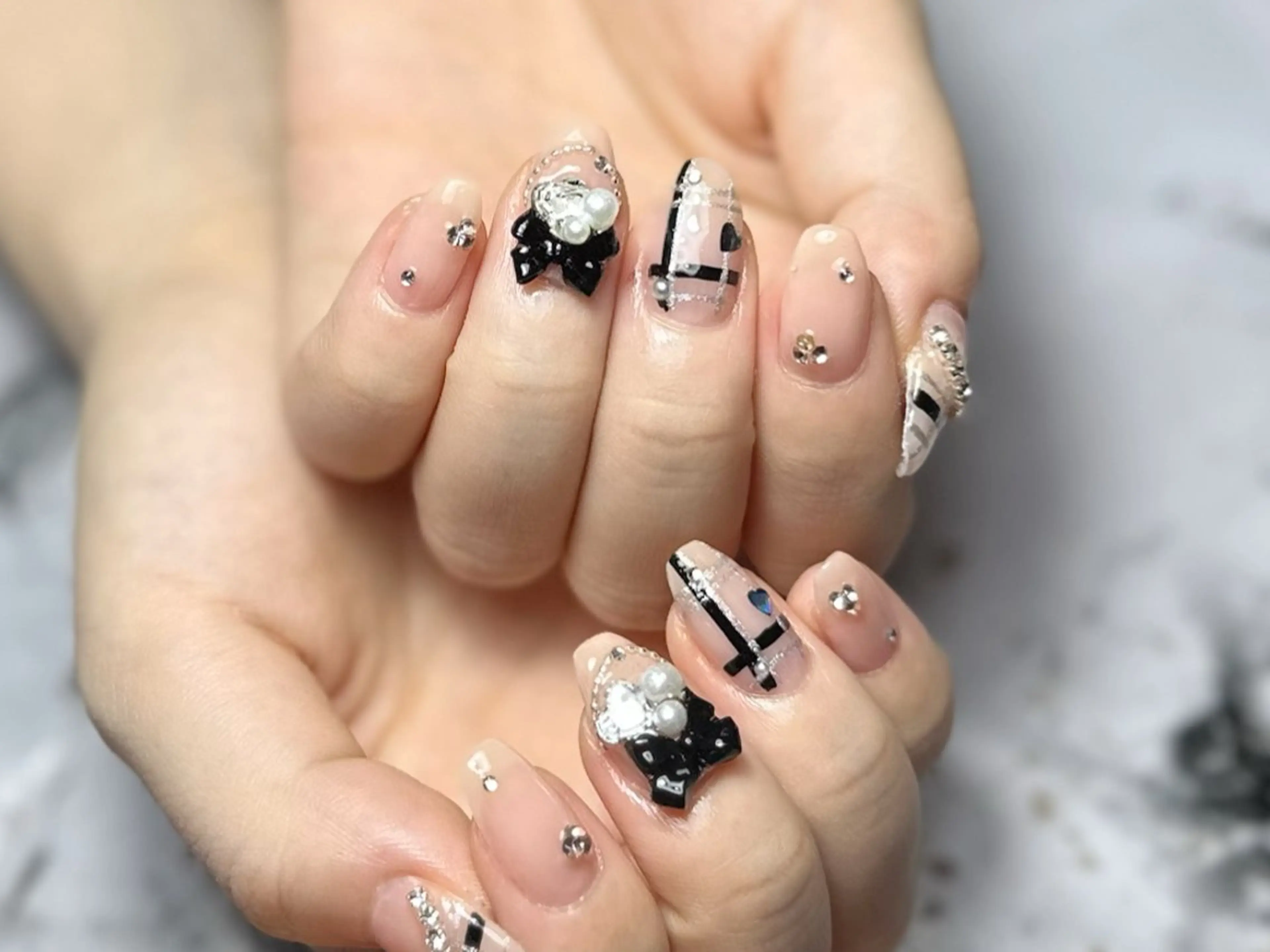 ネイル 新山 聖のネイルデザイン