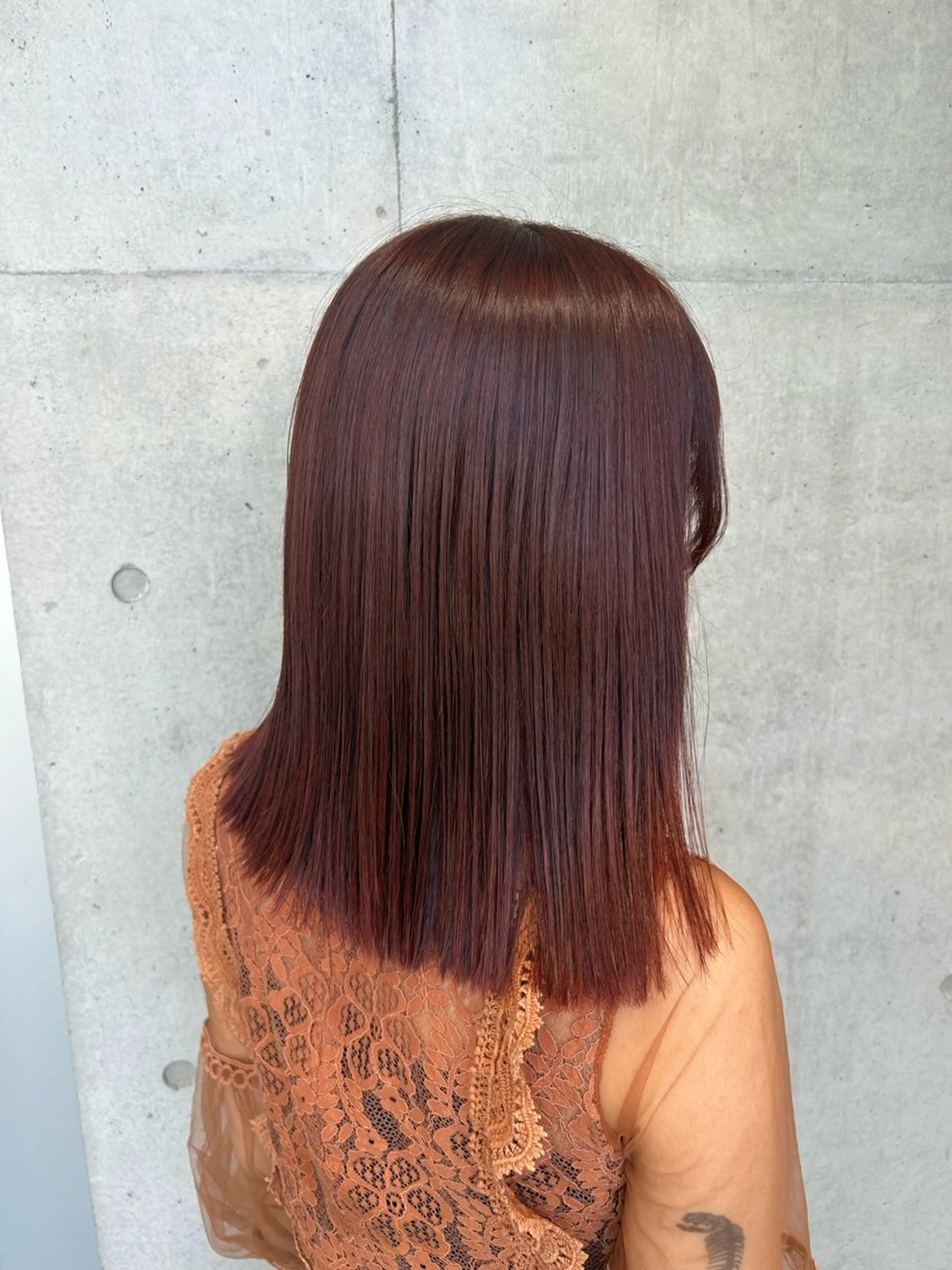 ミディアム カラー ヘアアレンジ カット ヘアカラー トリートメント ボブ艶モテカラー🫧 カリンのヘアスタイル