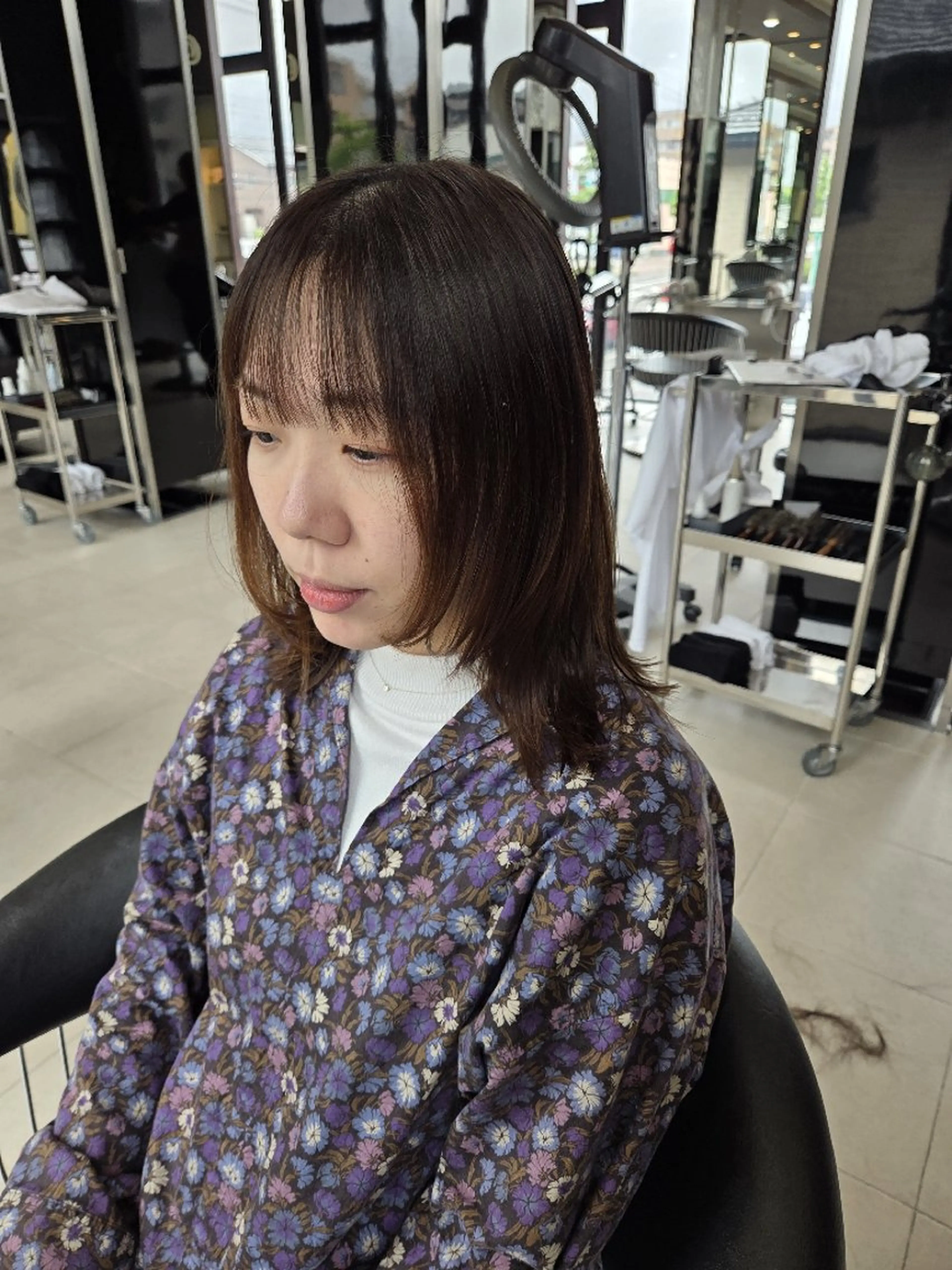 ミディアム レイヤーカット 宮西 龍心のヘアスタイル
