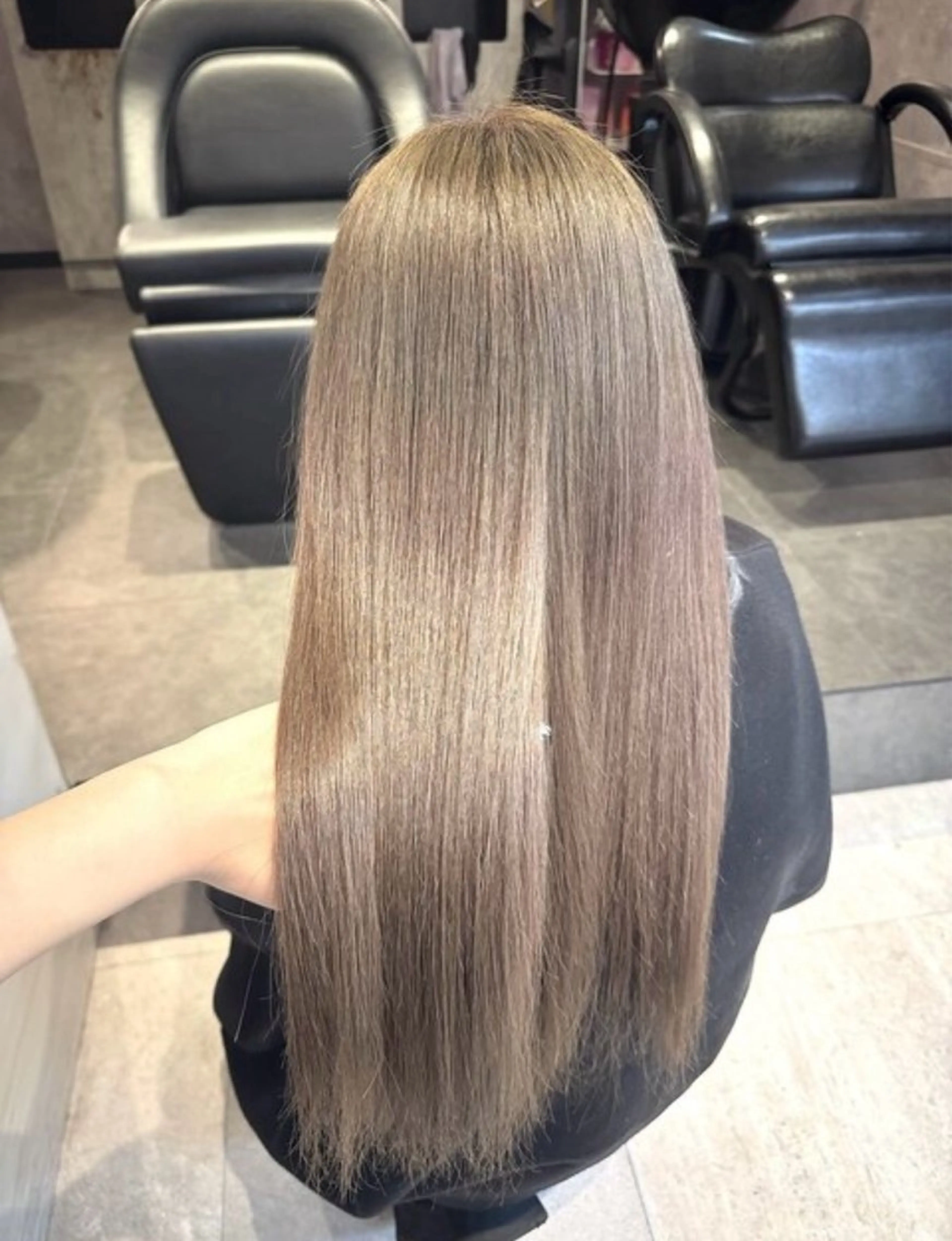 ロング トリートメント elu あやね 🤍🫧カラーモデルのヘアスタイル