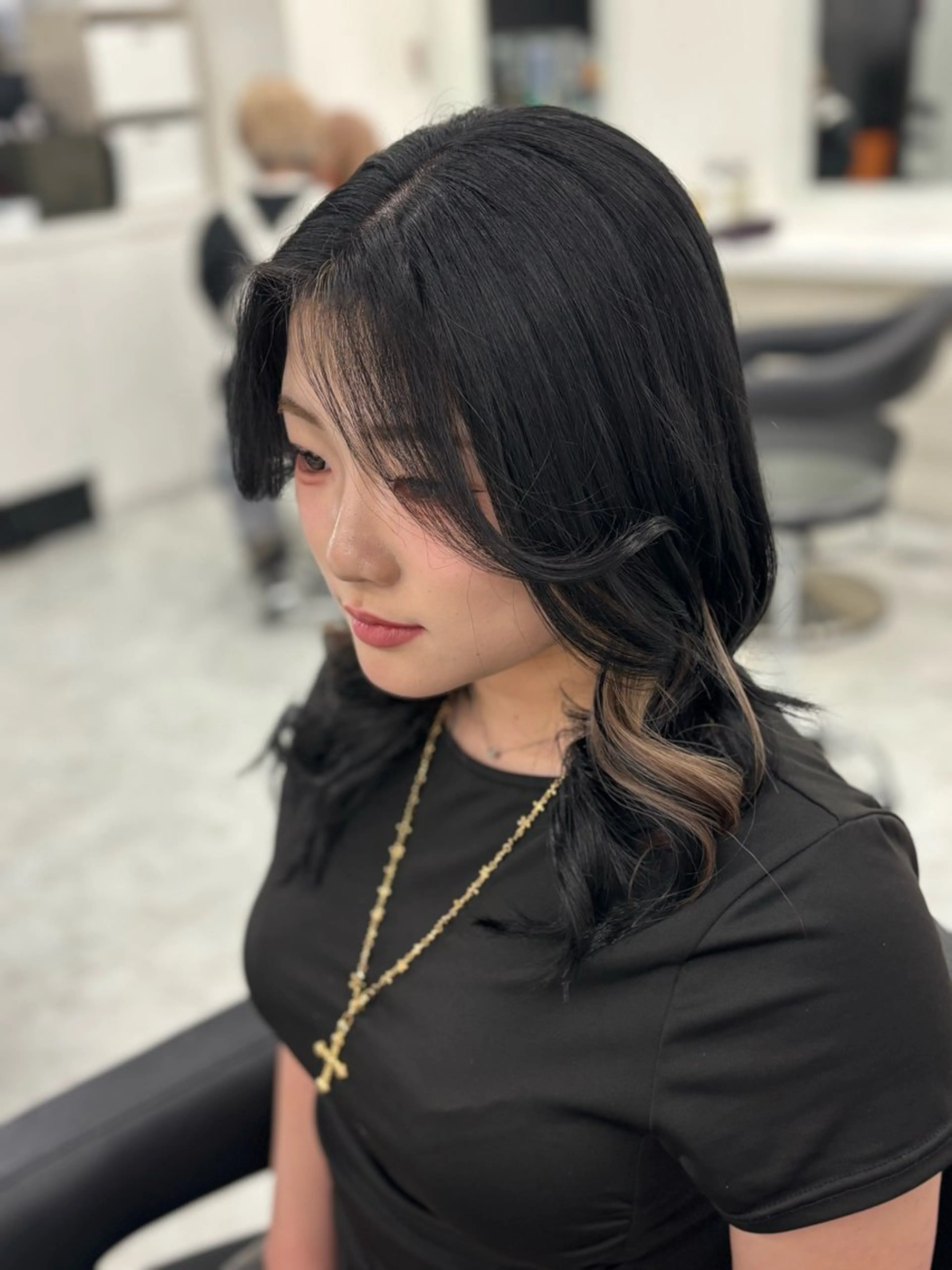 ロング カラー ヘアアレンジ ヘアカラー トリートメント ヘアセット 透明感💕今っぽ似合 わせ𝐍𝐨. 𝟏のヘアスタイル
