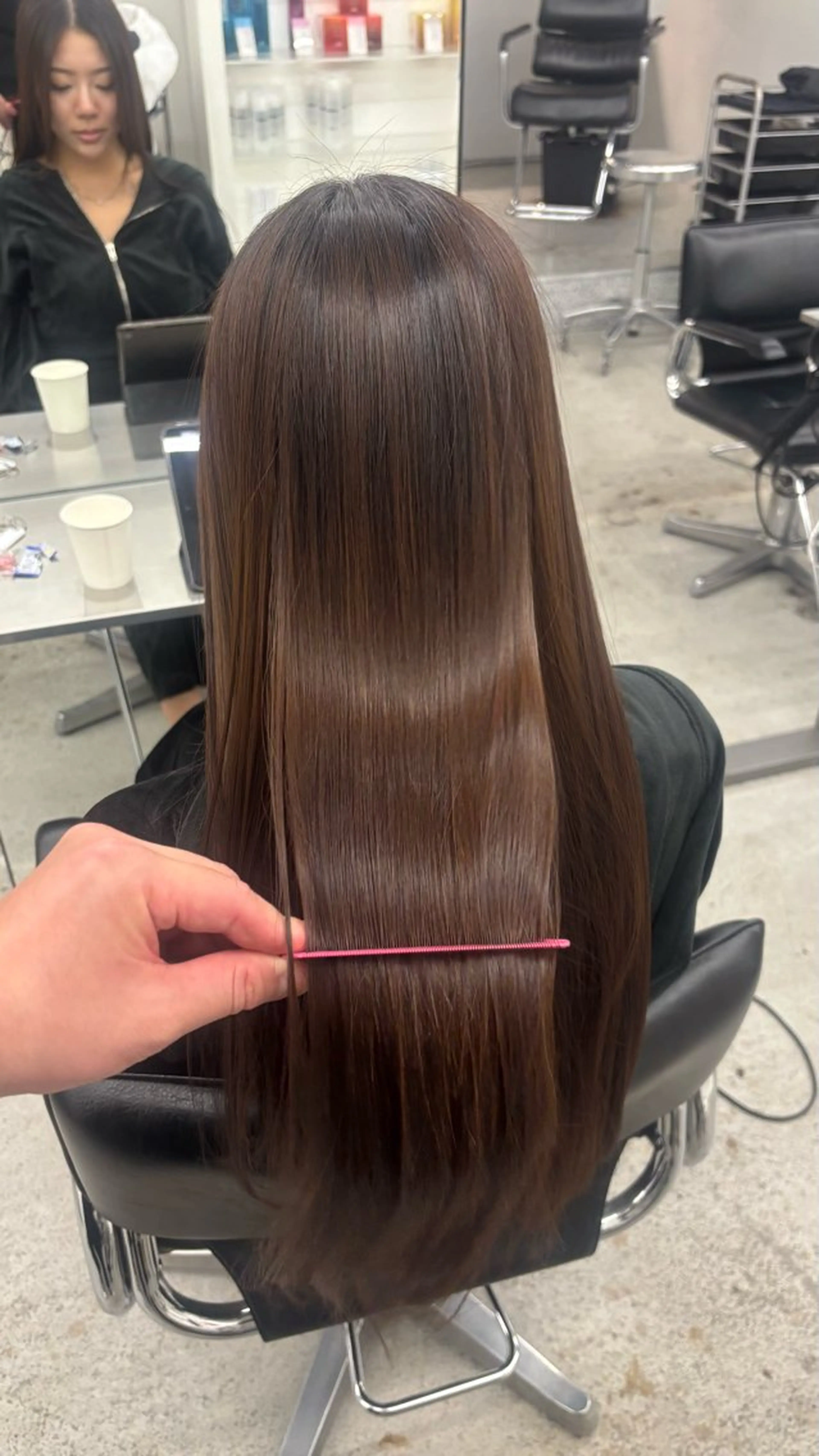 ロング トリートメント 🎀 うる艶透明感 カラー / 錦糸町のヘアスタイル