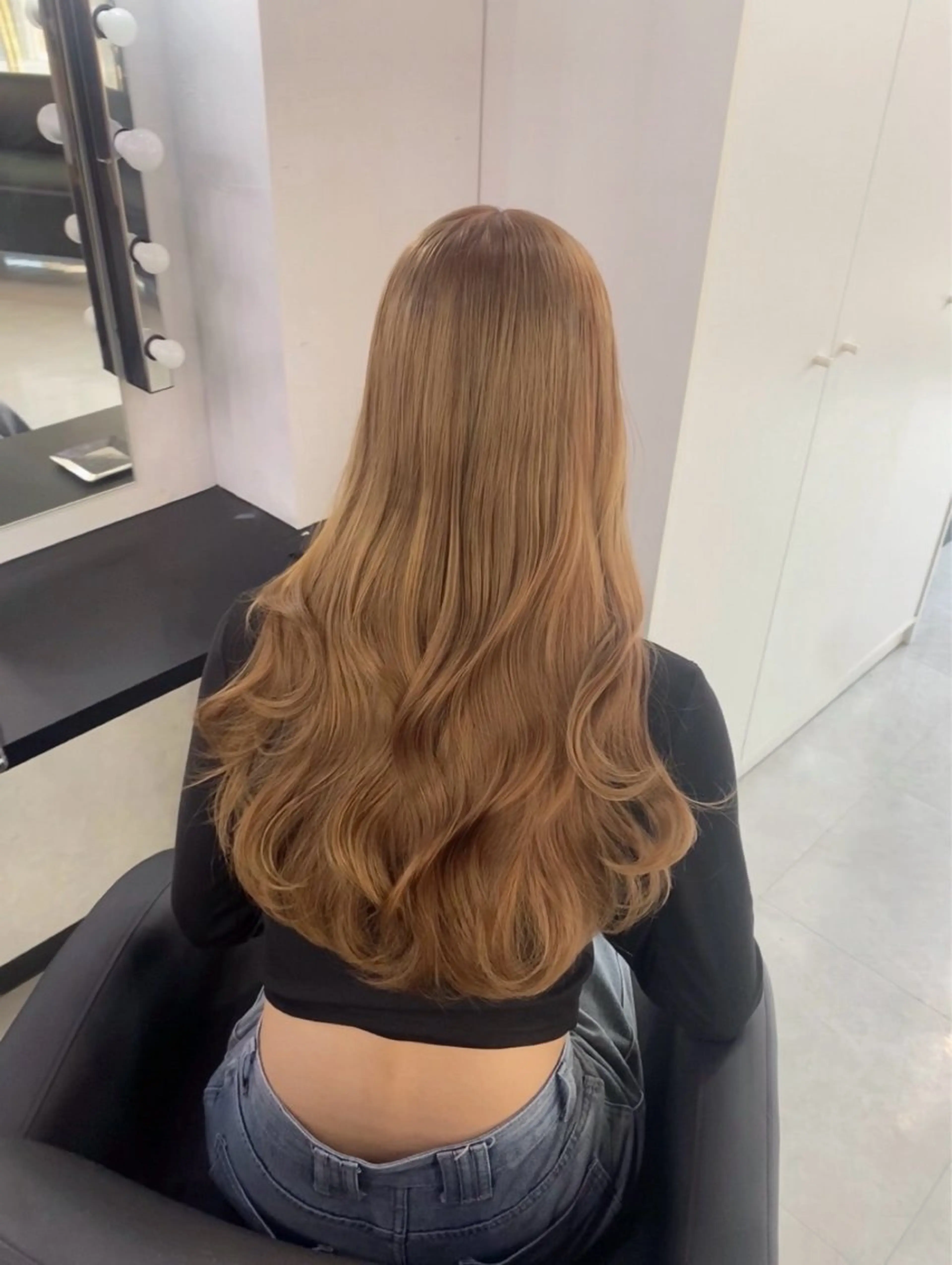 ロング カット トリートメント レイヤー・ブリーチ kiyotoshiのヘアスタイル