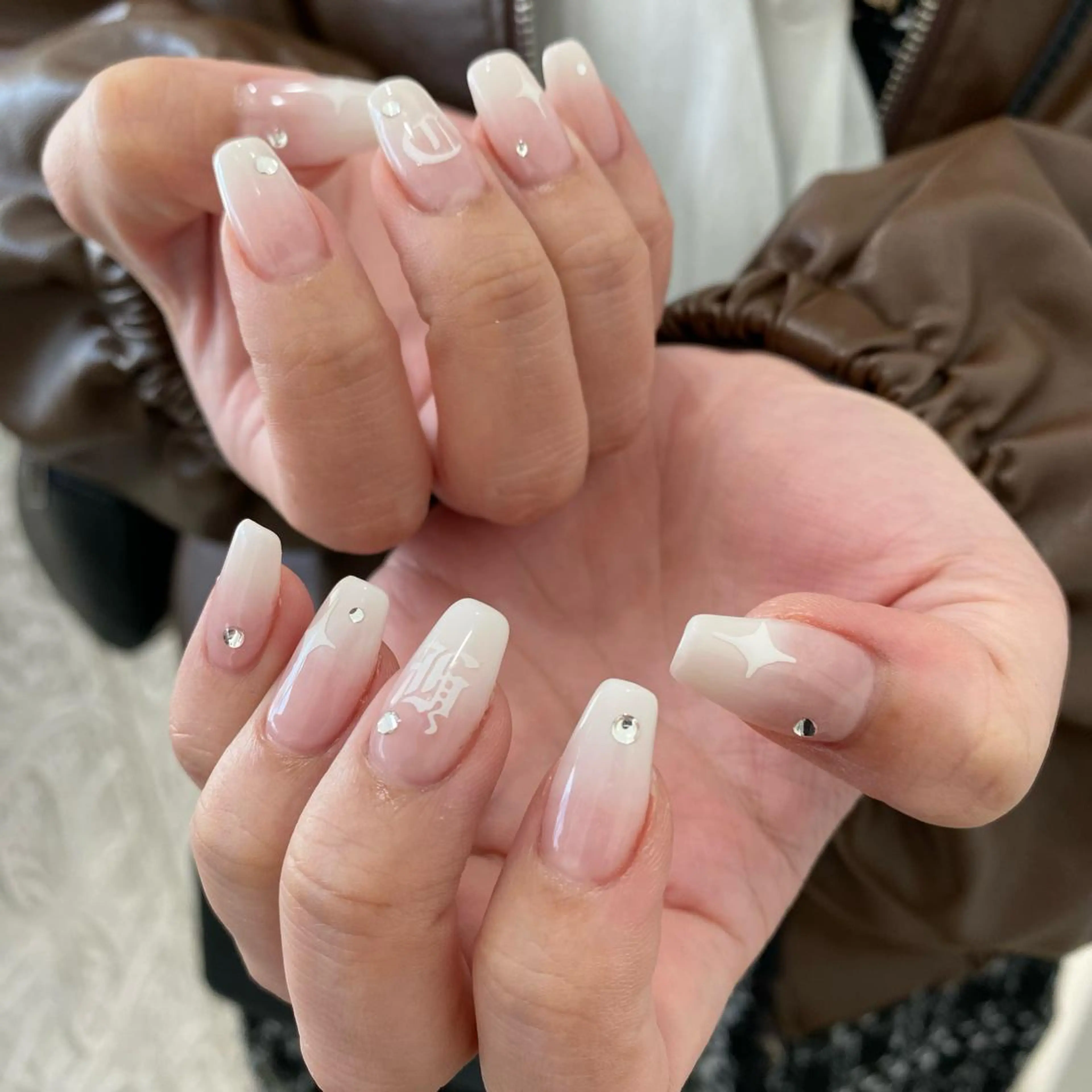 ネイル RiCHE  吉祥寺 asamiのネイルデザイン