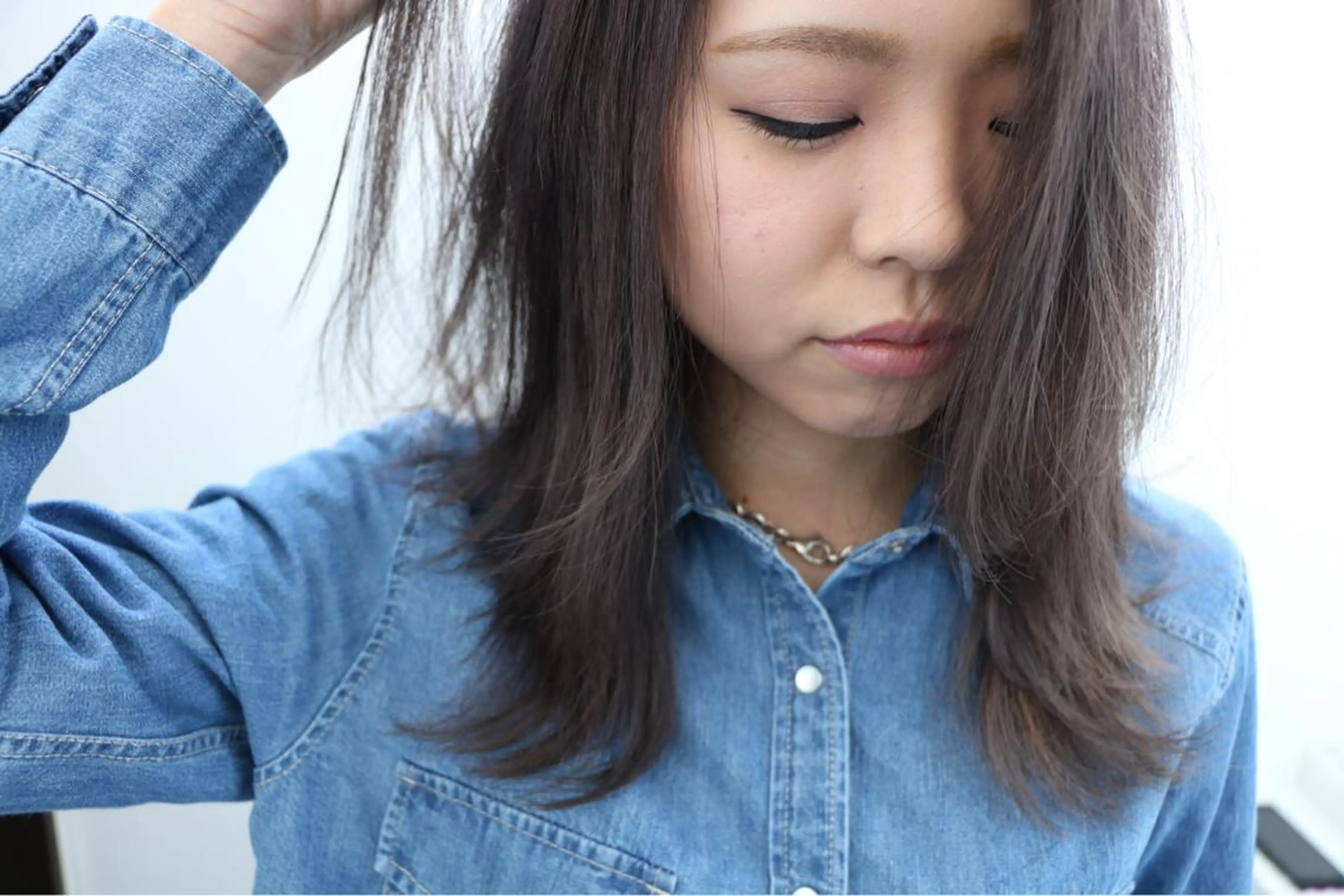 ミディアム カラー ブリーチ グレージュ soins de MaLilyのヘアスタイル