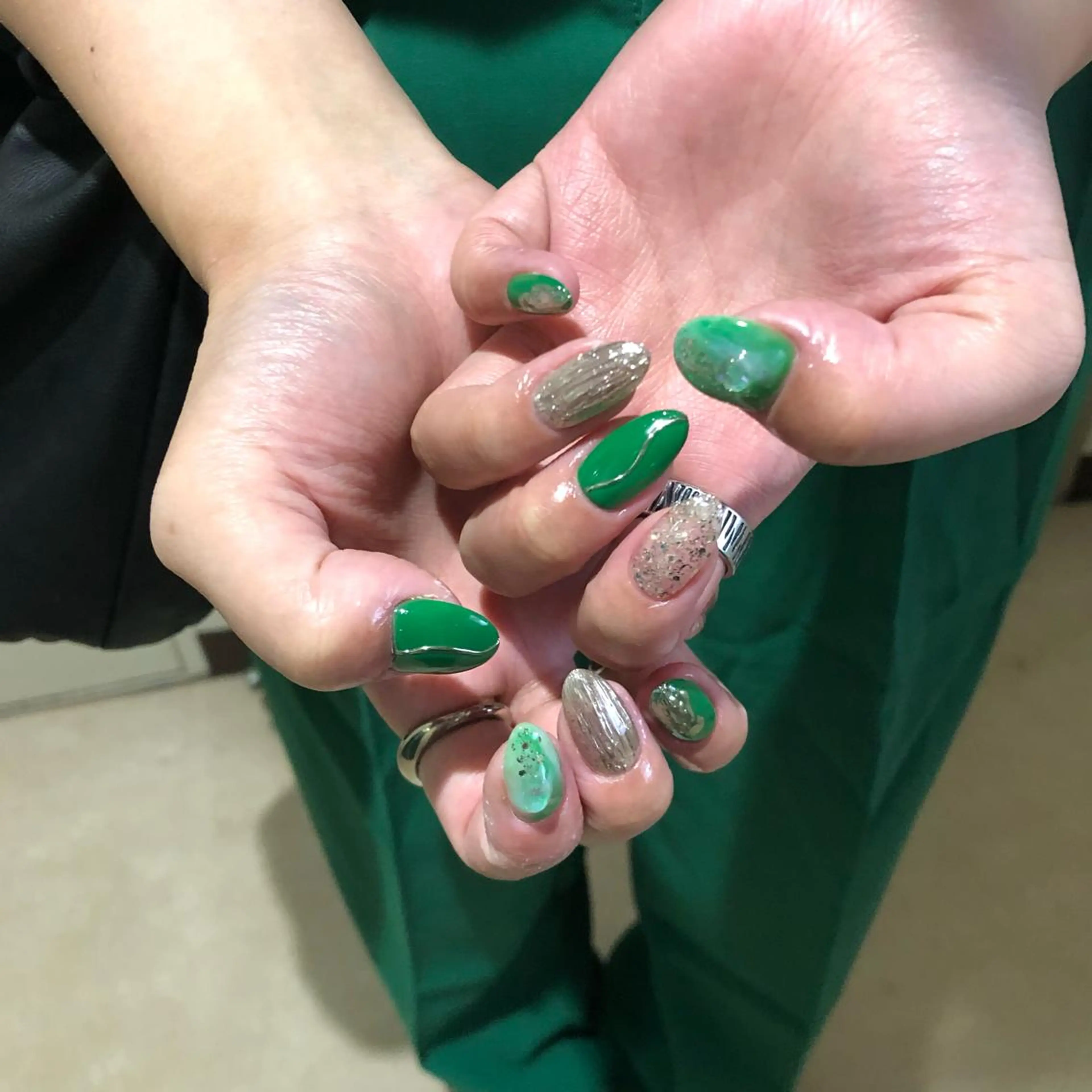 ネイル パラあり！フィルイン 美フォルムのネイルデザイン