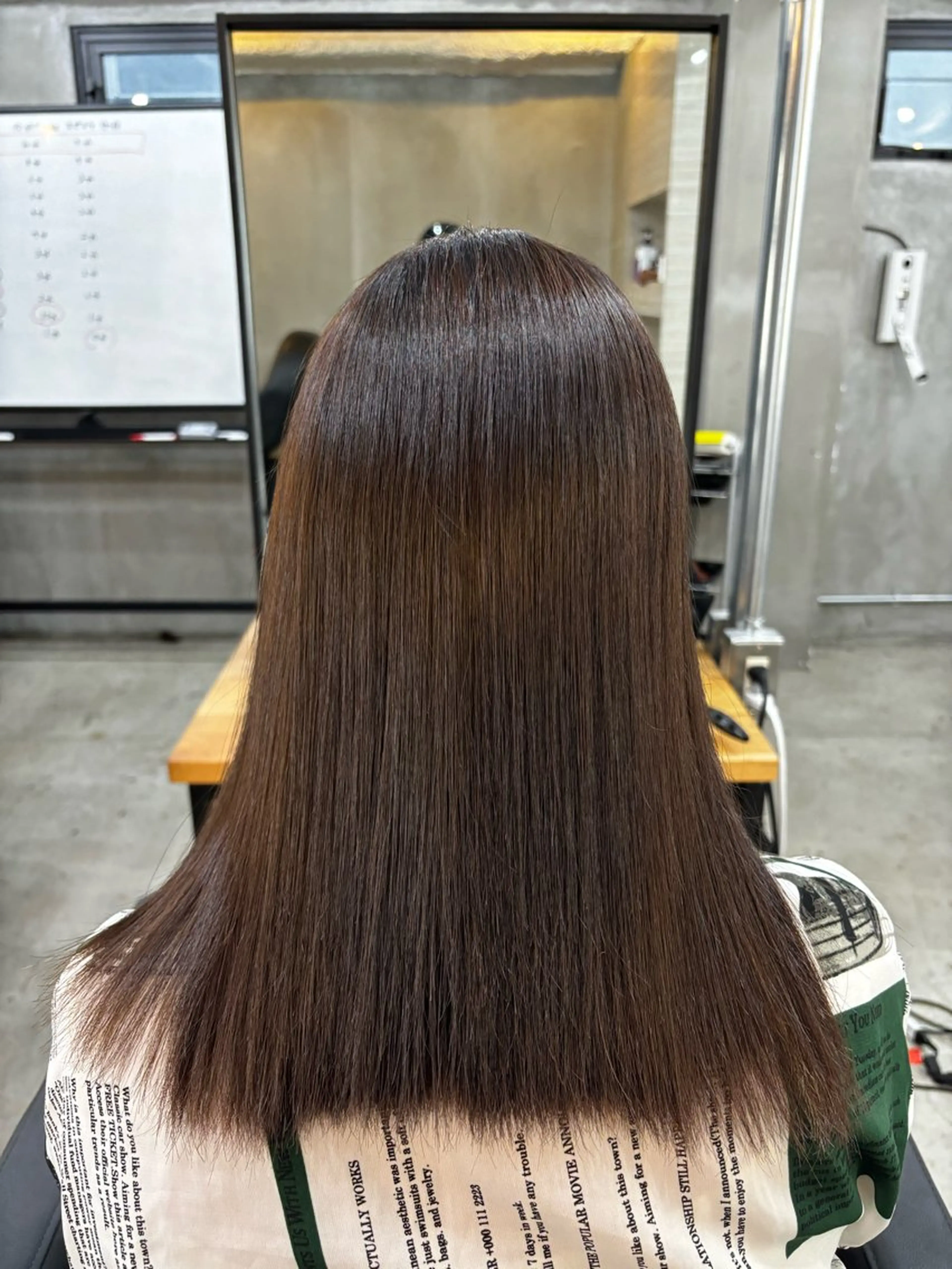 ミディアム 縮毛矯正 縮毛矯正 透明感カラー/ 髪質改善　ゆうとのヘアスタイル