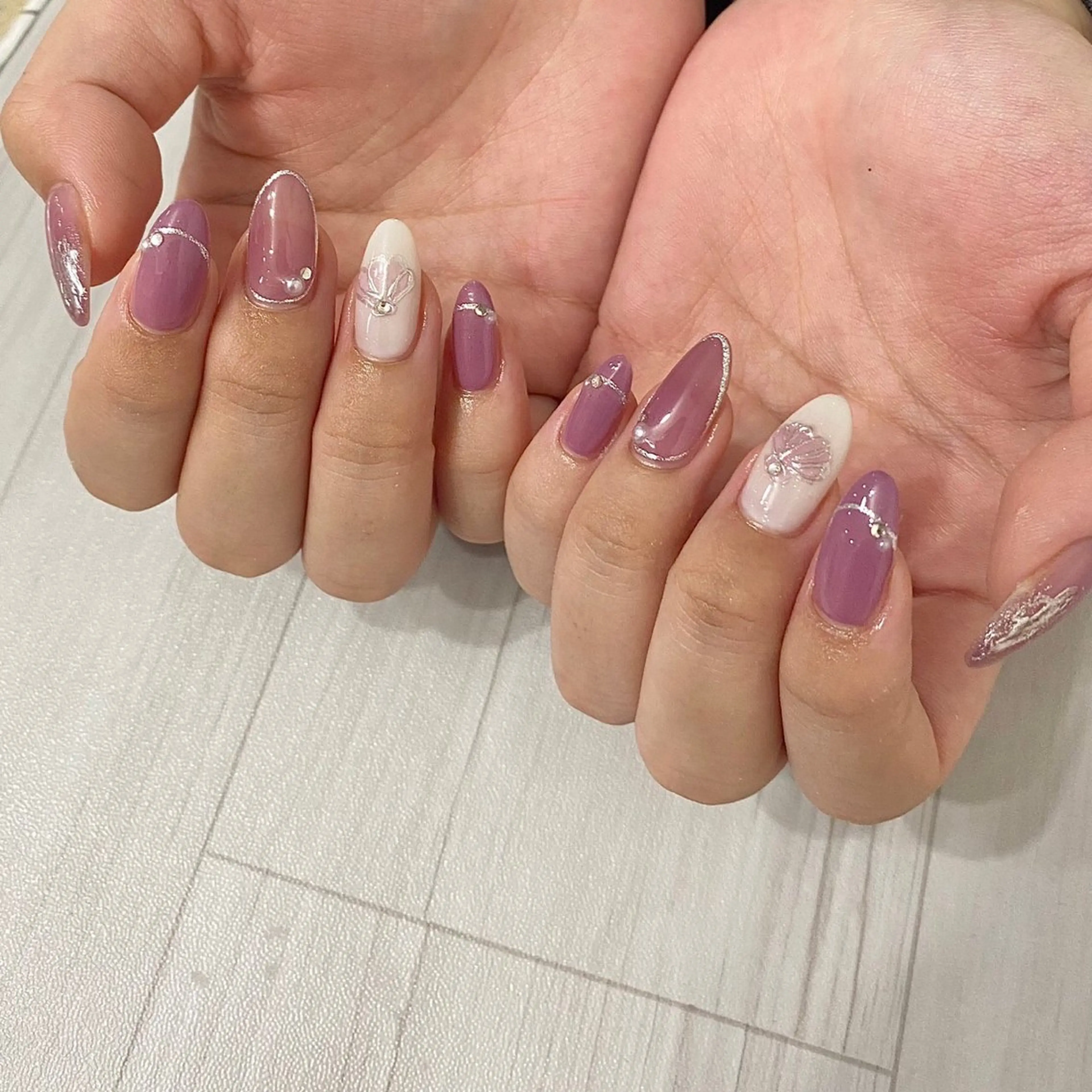 ネイル CrealaLuce 岩国店のネイルデザイン