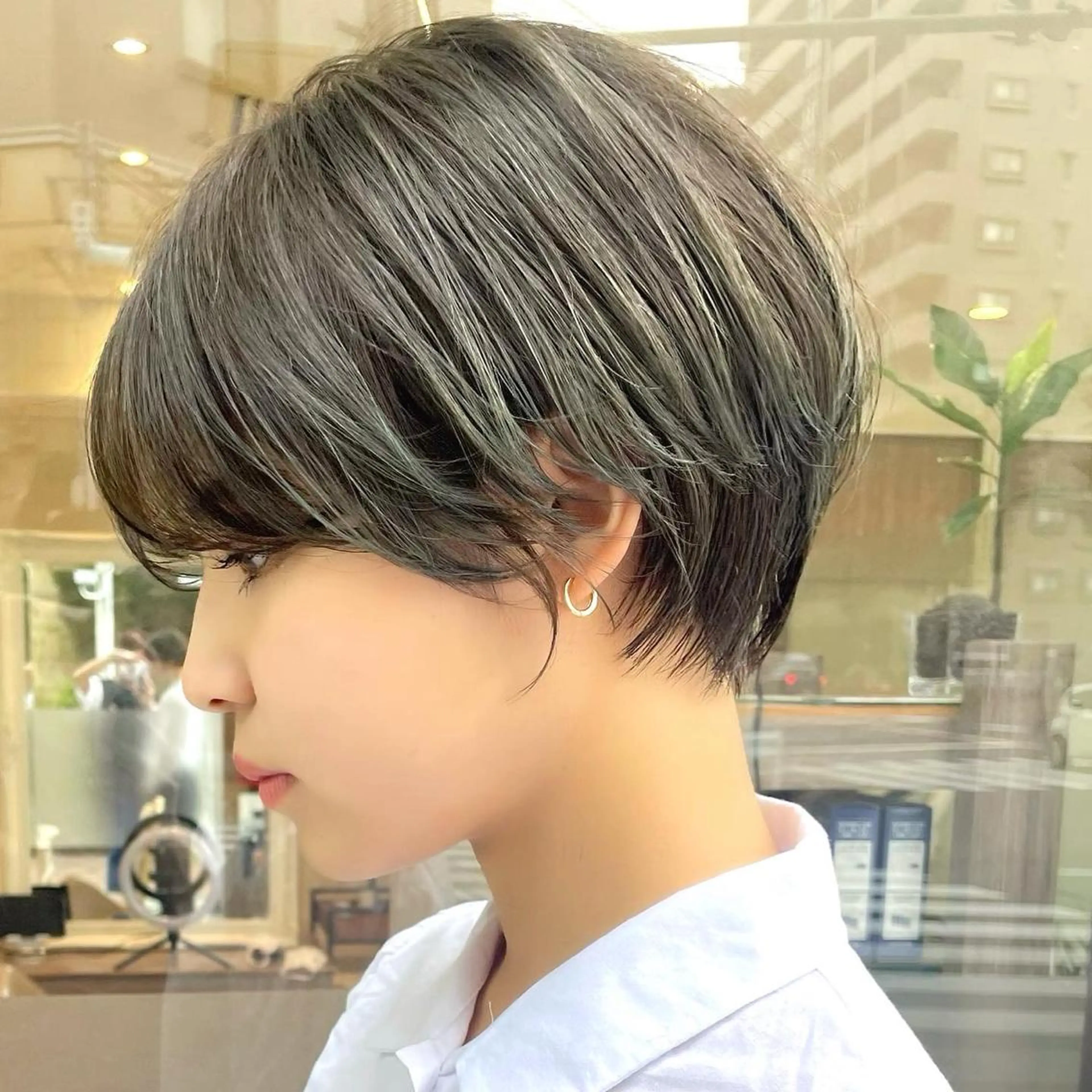 ショート 三鷹で1番ショート ボブをカットする新谷のヘアスタイル