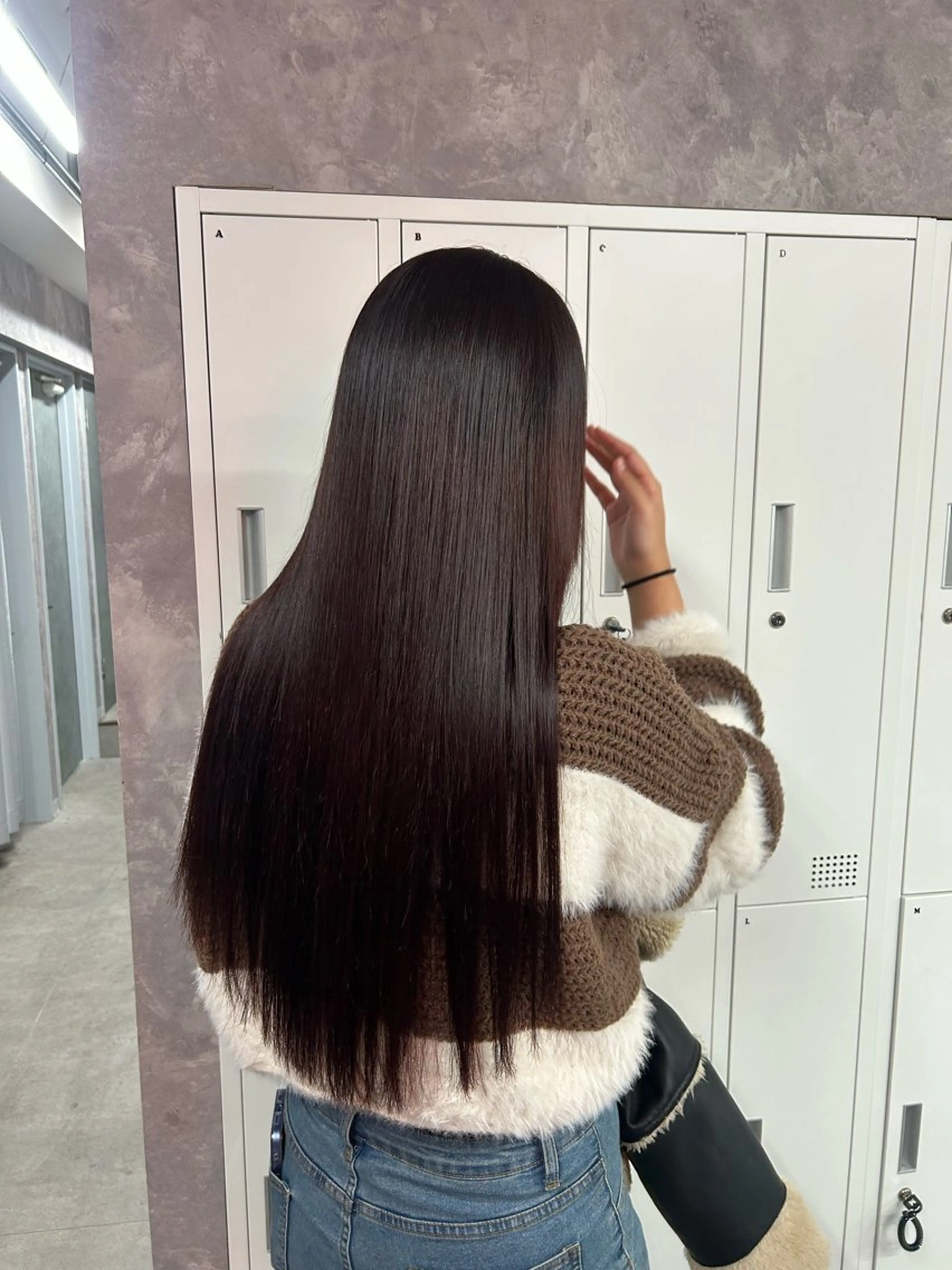 ミディアム カラー 暖色カラー🪷 オタク美容師🎶のヘアスタイル