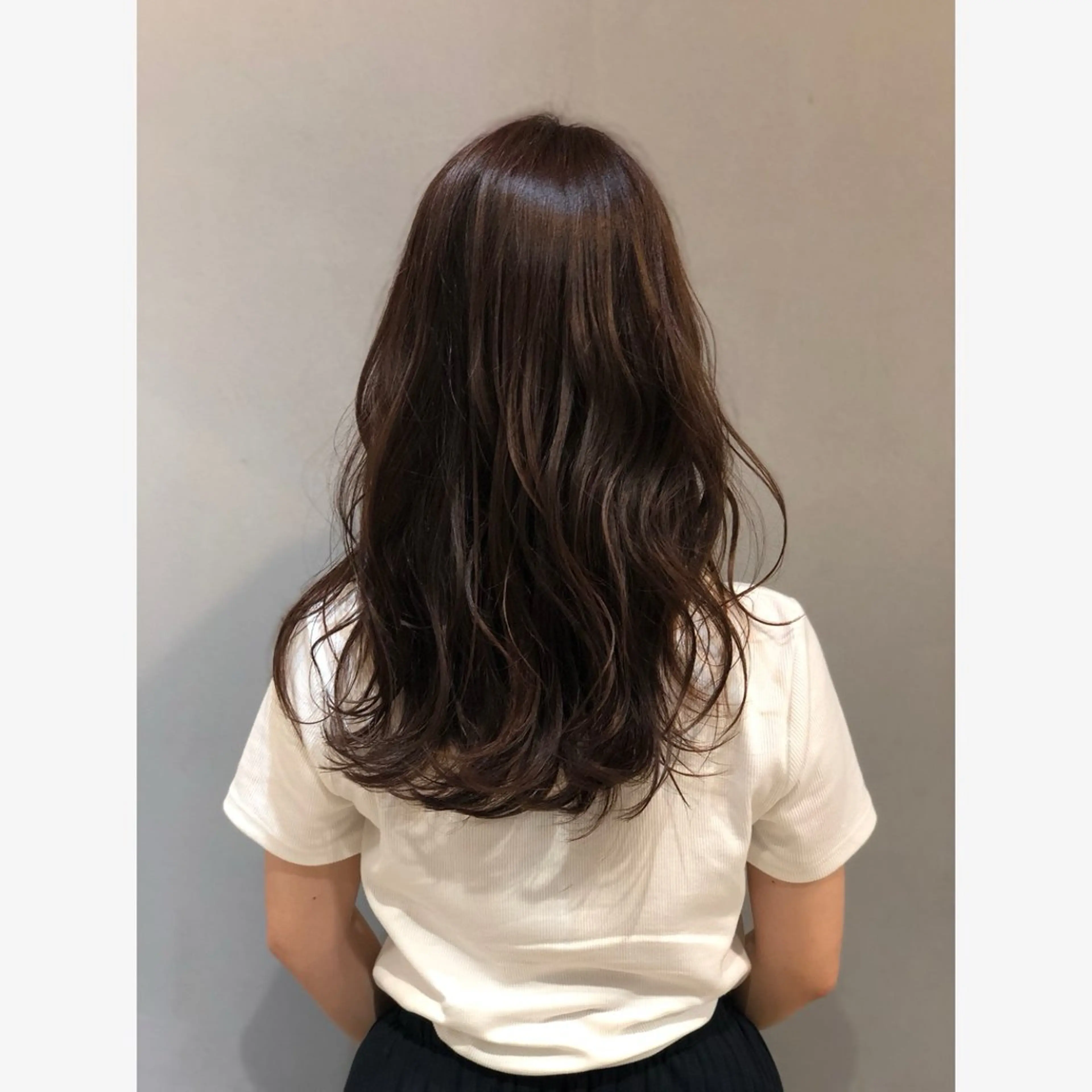 セミロング カラー ヘアアレンジ カット ヘアカラー トリートメント 湯浅 直樹のヘアスタイル