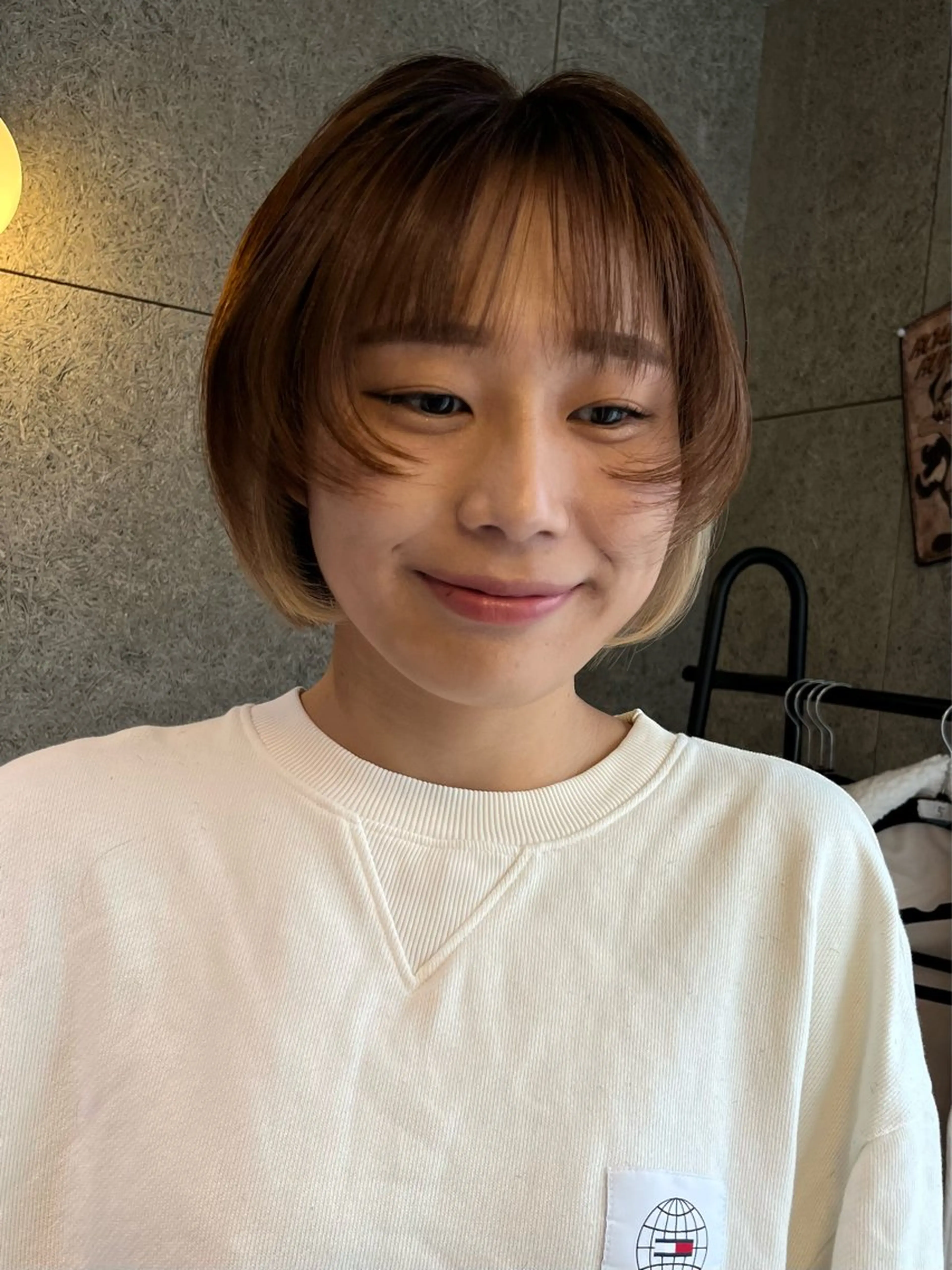 ショート ボブ/ハイトーン/ 岡山駅/別曽遥也のヘアスタイル