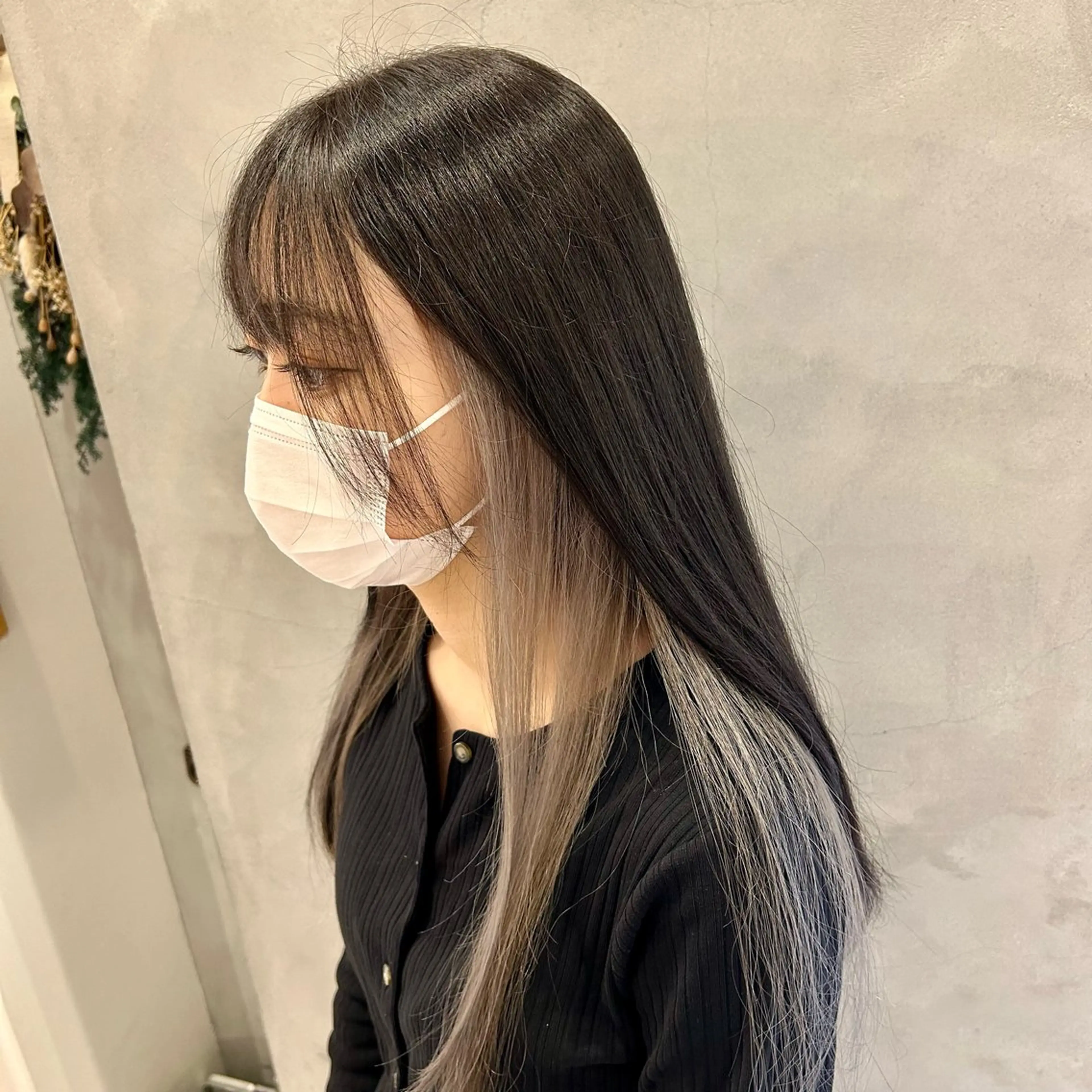 ロング カラー 井手 孔介のヘアスタイル