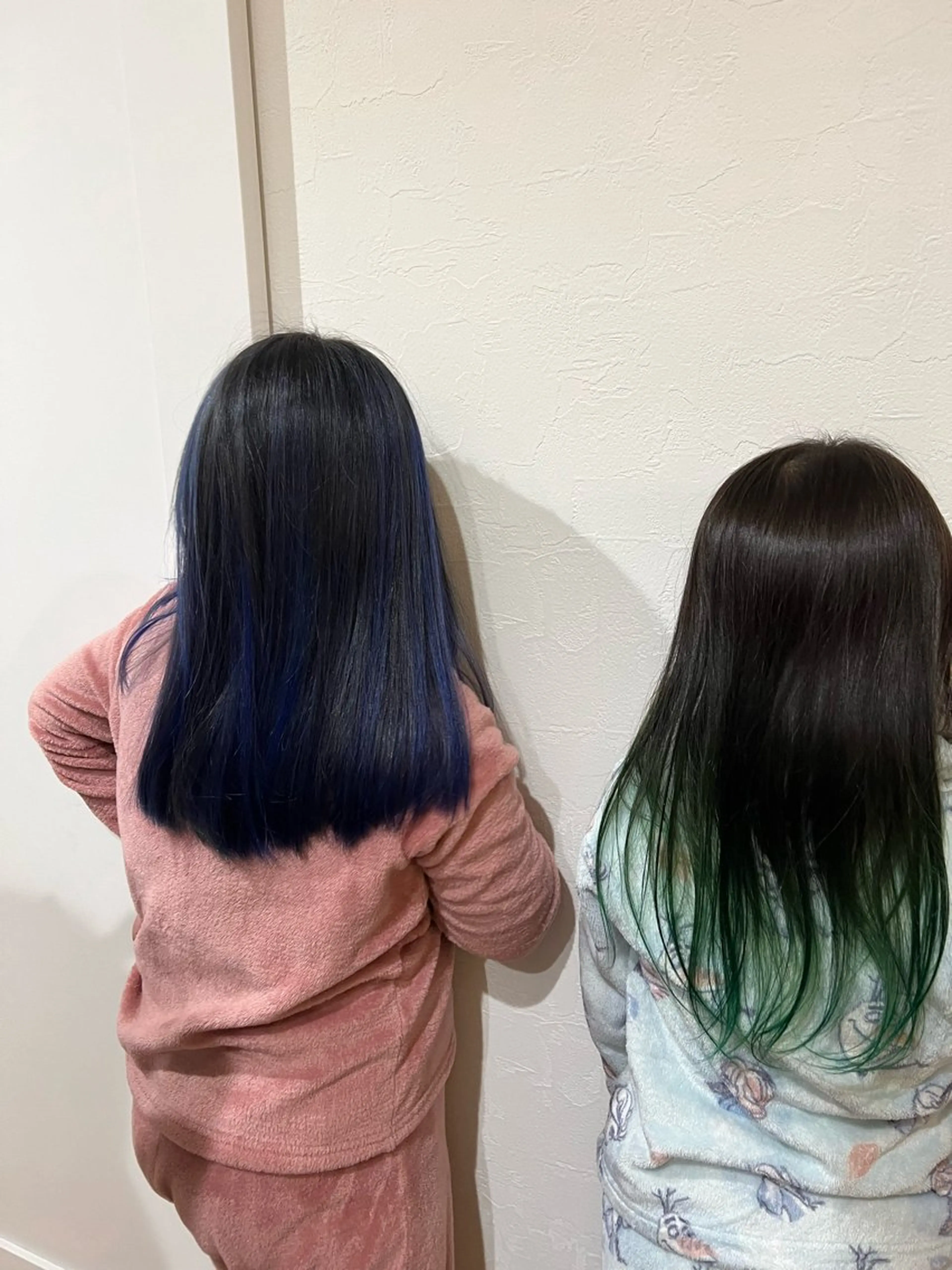 セミロング カラー キッズ バレイヤージュ ブルーカラー グラデーションカラー レイヤーカット カラースペシャリスト しょう🧑🏼‍🎨のヘアスタイル