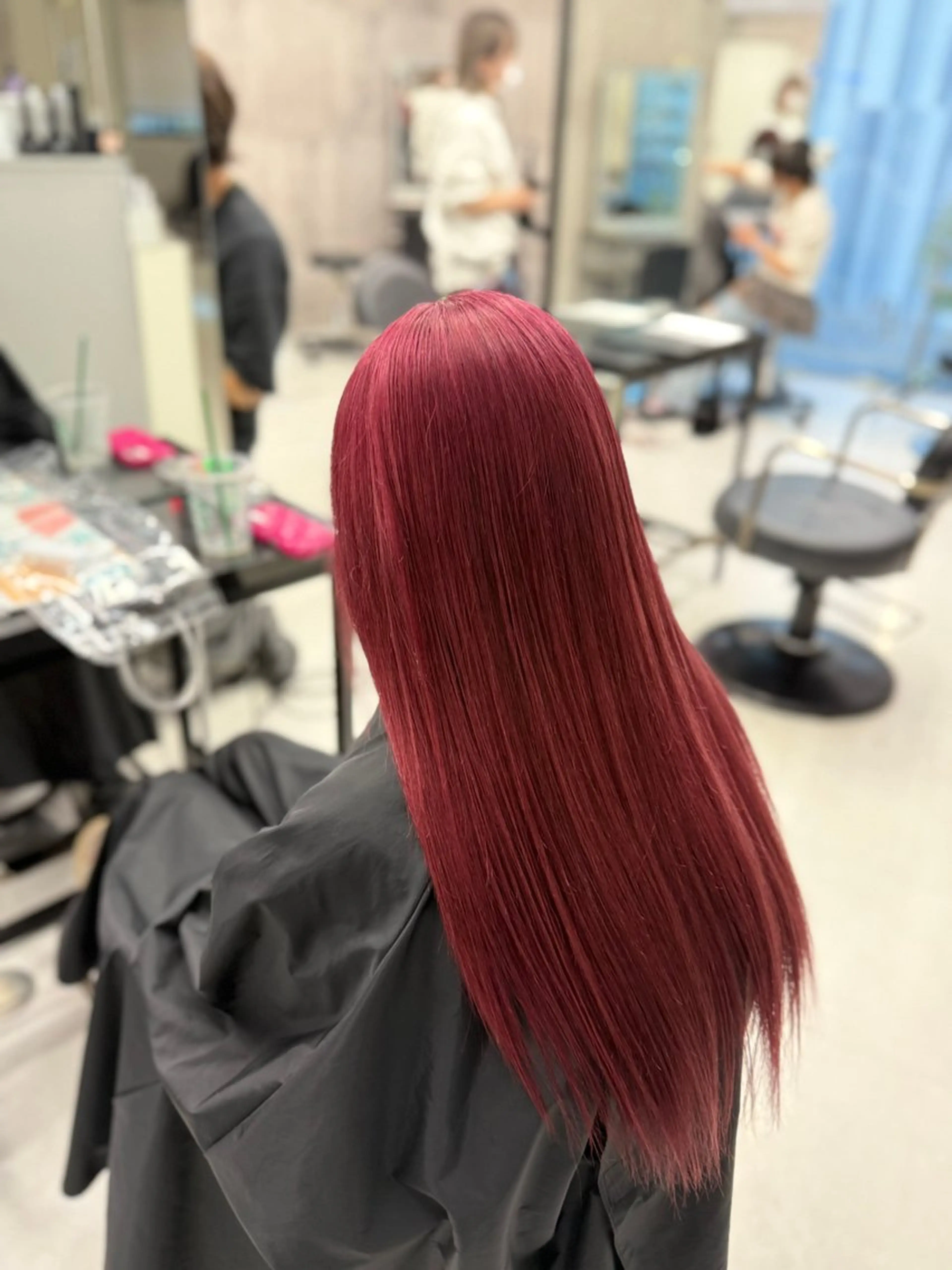 ロング カラー メンズ メンズバレイヤージュ メンズブリーチ メンズハイライト メンズハイトーン メンズインナーカラー ヘアカラー トリートメント ☁️かずき☁️青.紫 推し活カラー💫のヘアスタイル