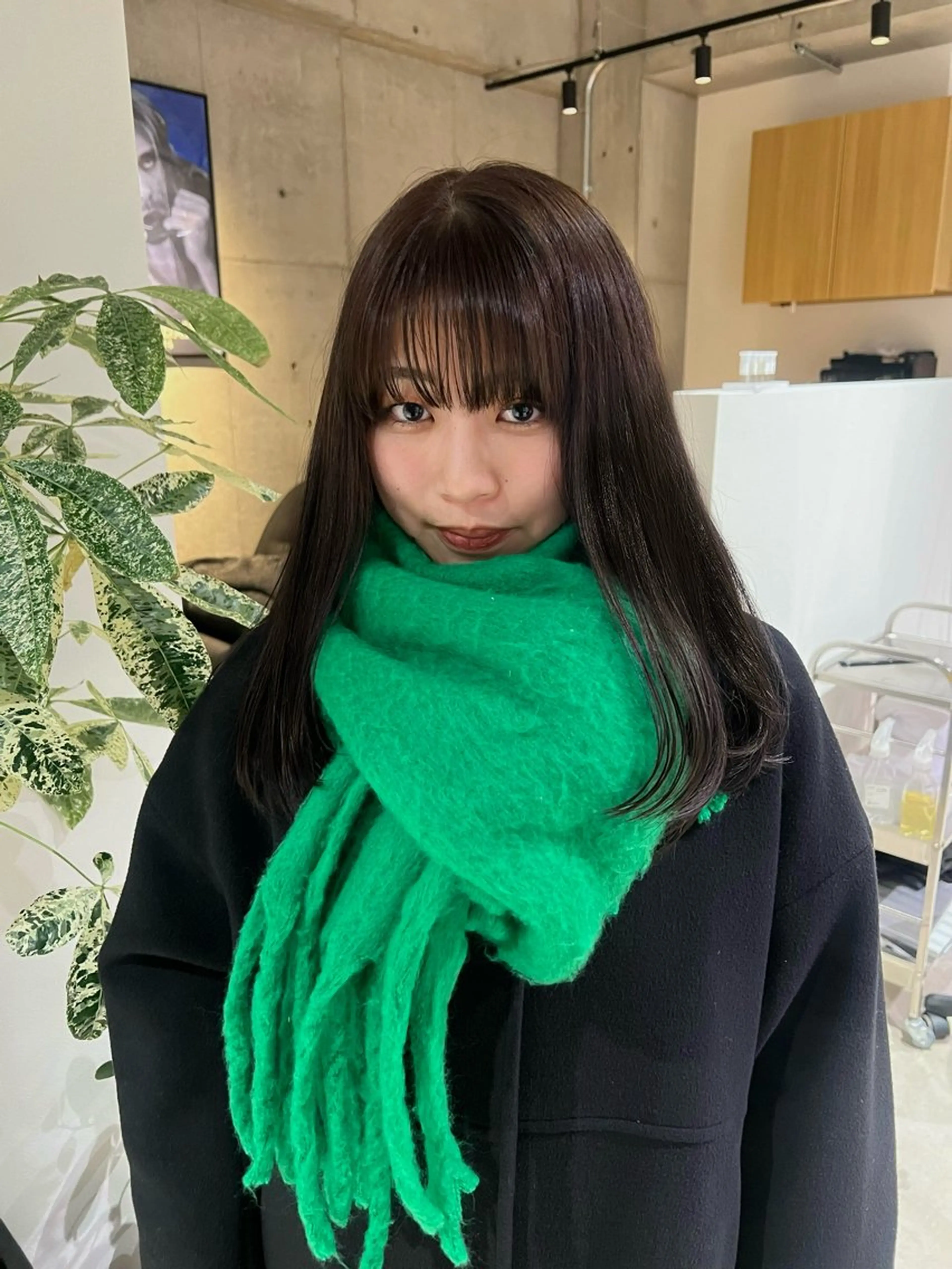 セミロング カラー SIKI所属・SIKI ゆうのヘアスタイル