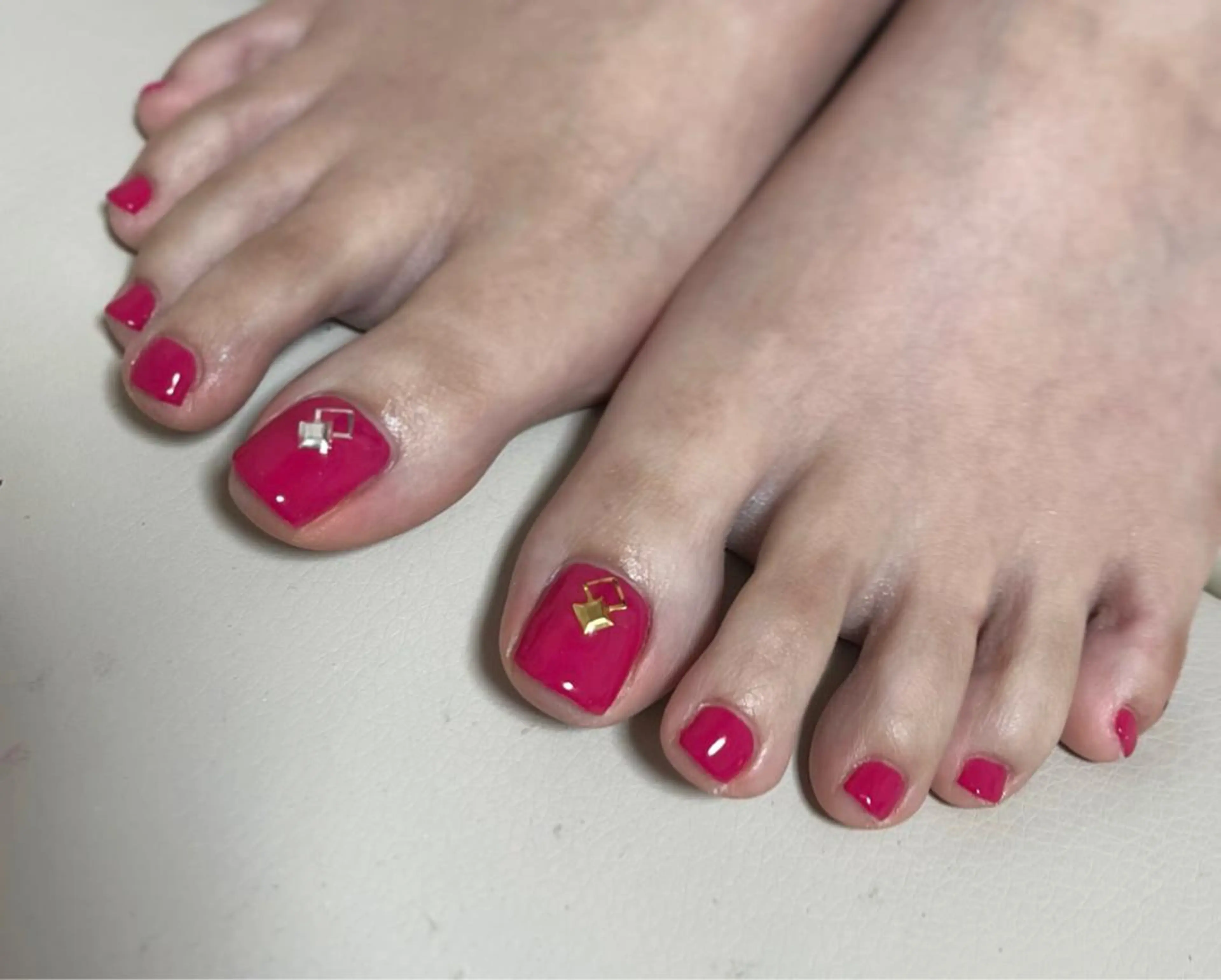 ネイル フットネイル シンプルネイル nail  M&T所属・nail M&Tのネイルデザイン