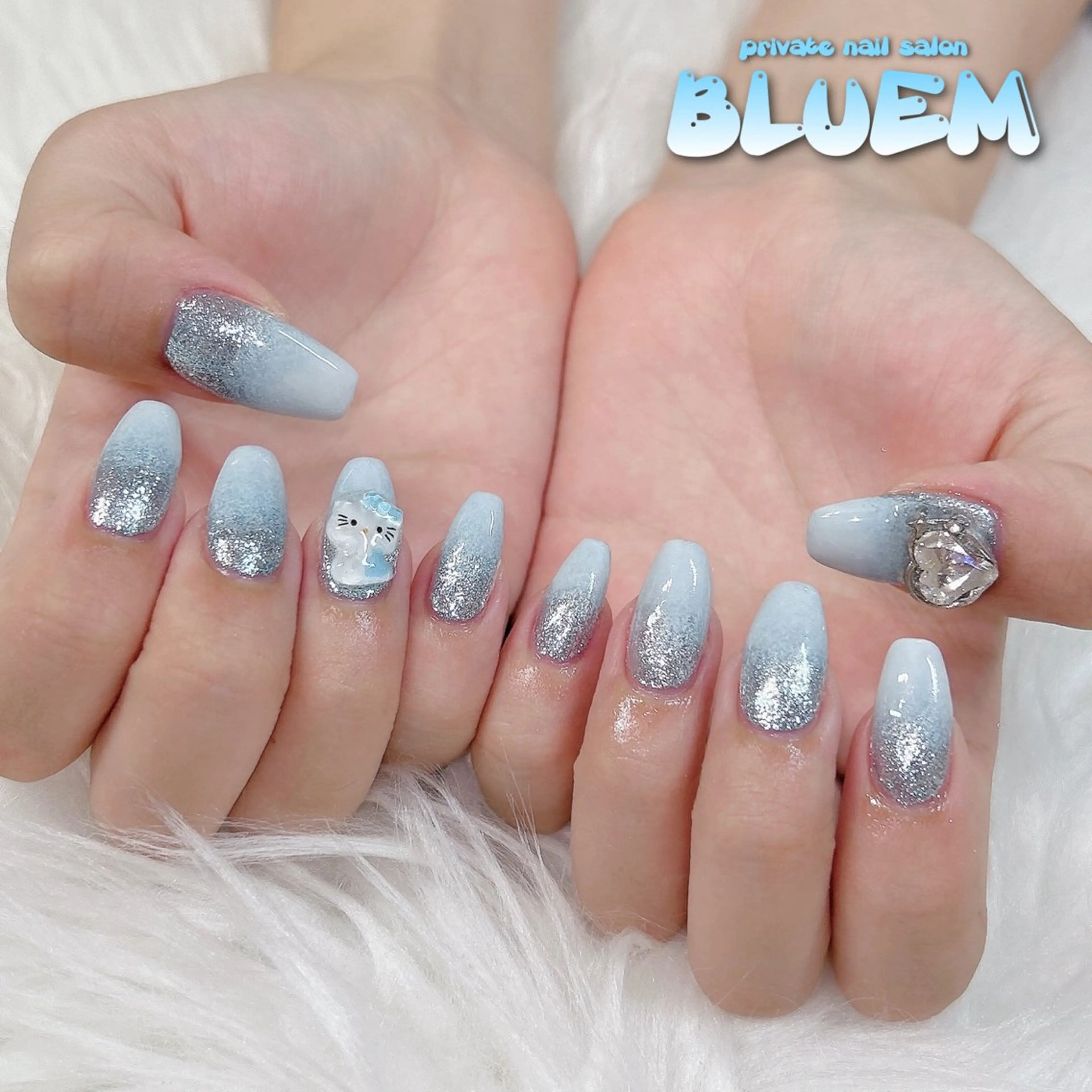 ネイル ハンドネイル BLUEM なな🐶のネイルデザイン