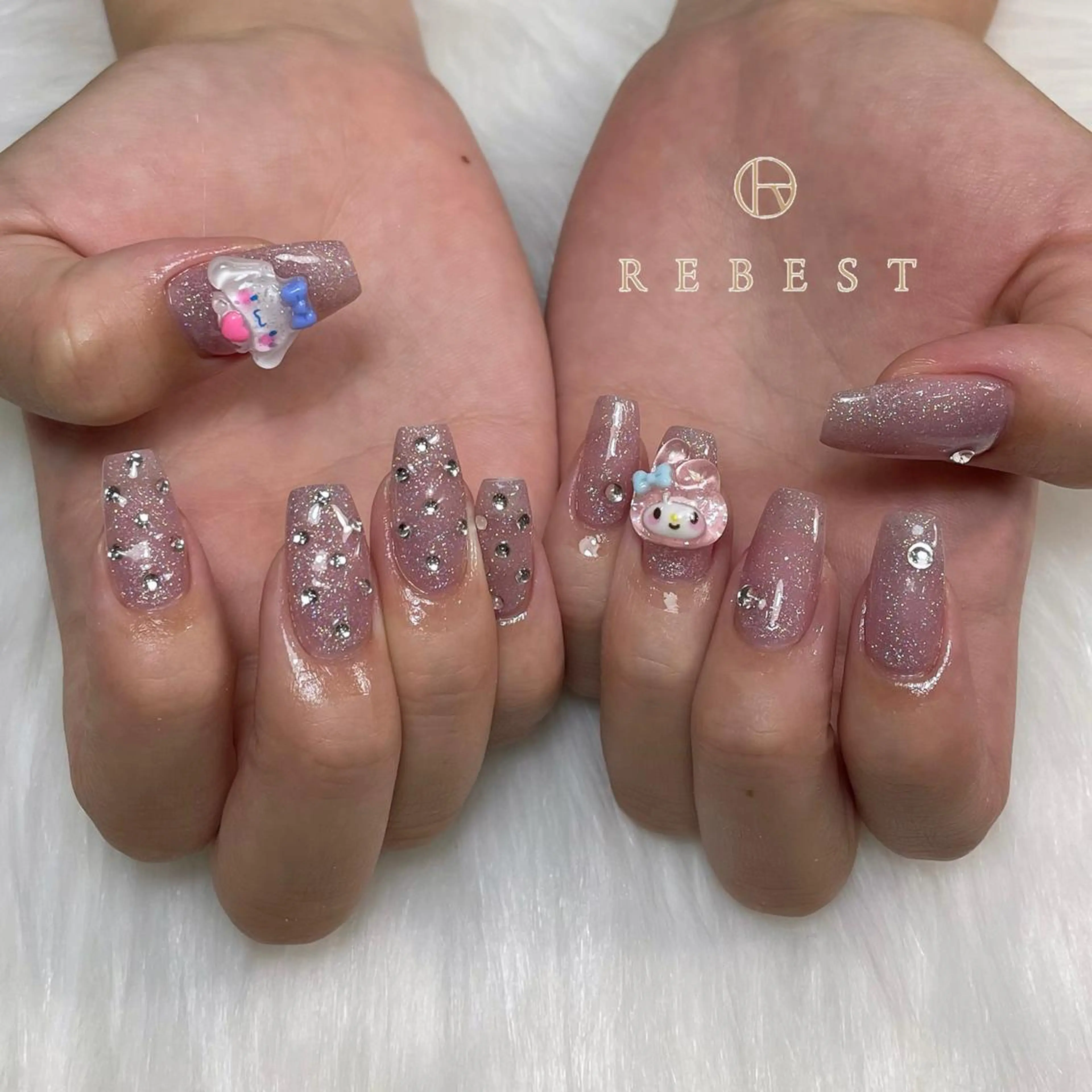 ネイル nailist SENAのネイルデザイン