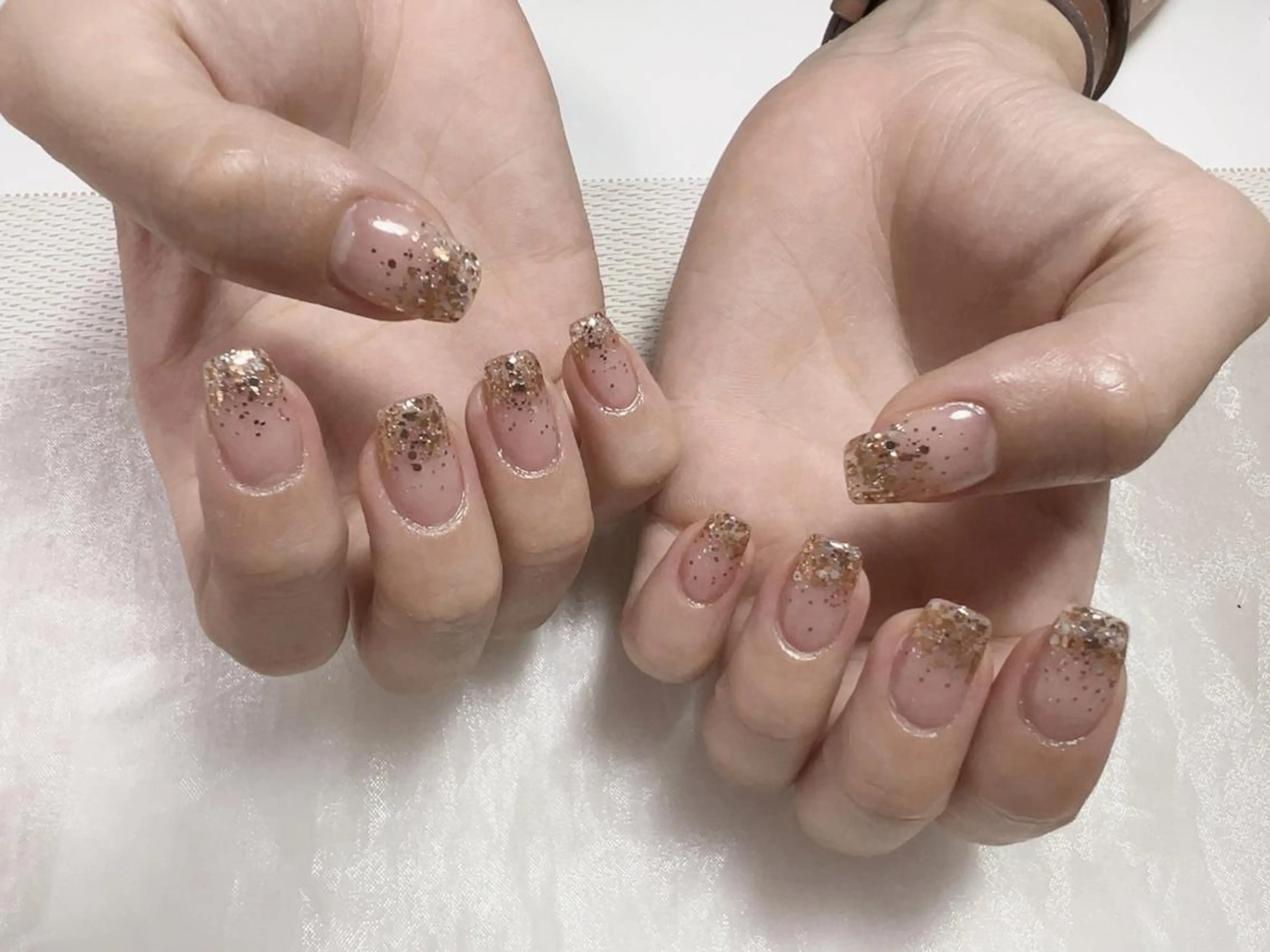 ネイル カジュアル チークネイル フレンチネイル ジェルネイル ガーリー 鈴木 ミサキのネイルデザイン