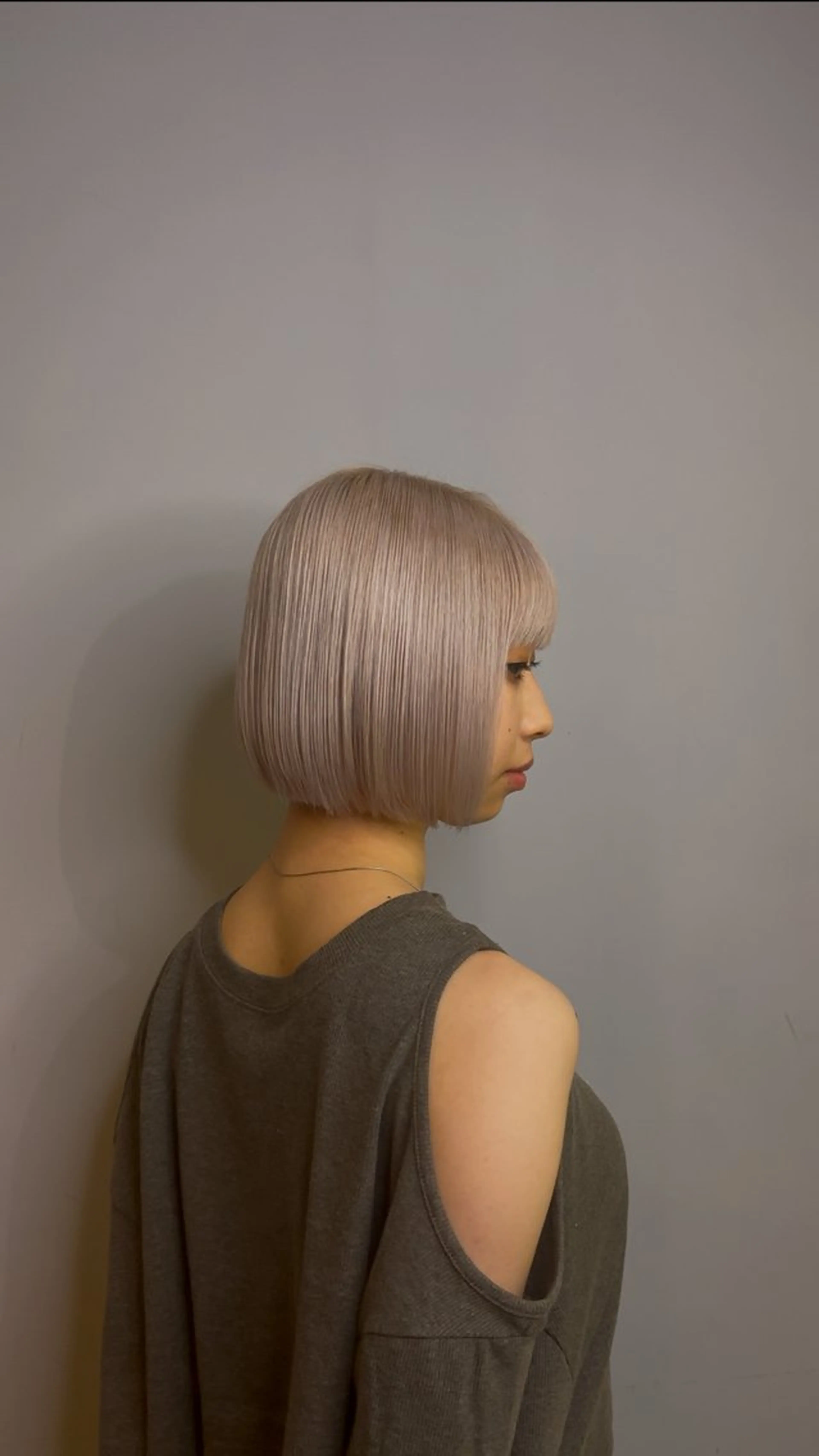 ショート ヘアカラー オオカメ ユヅキのヘアスタイル