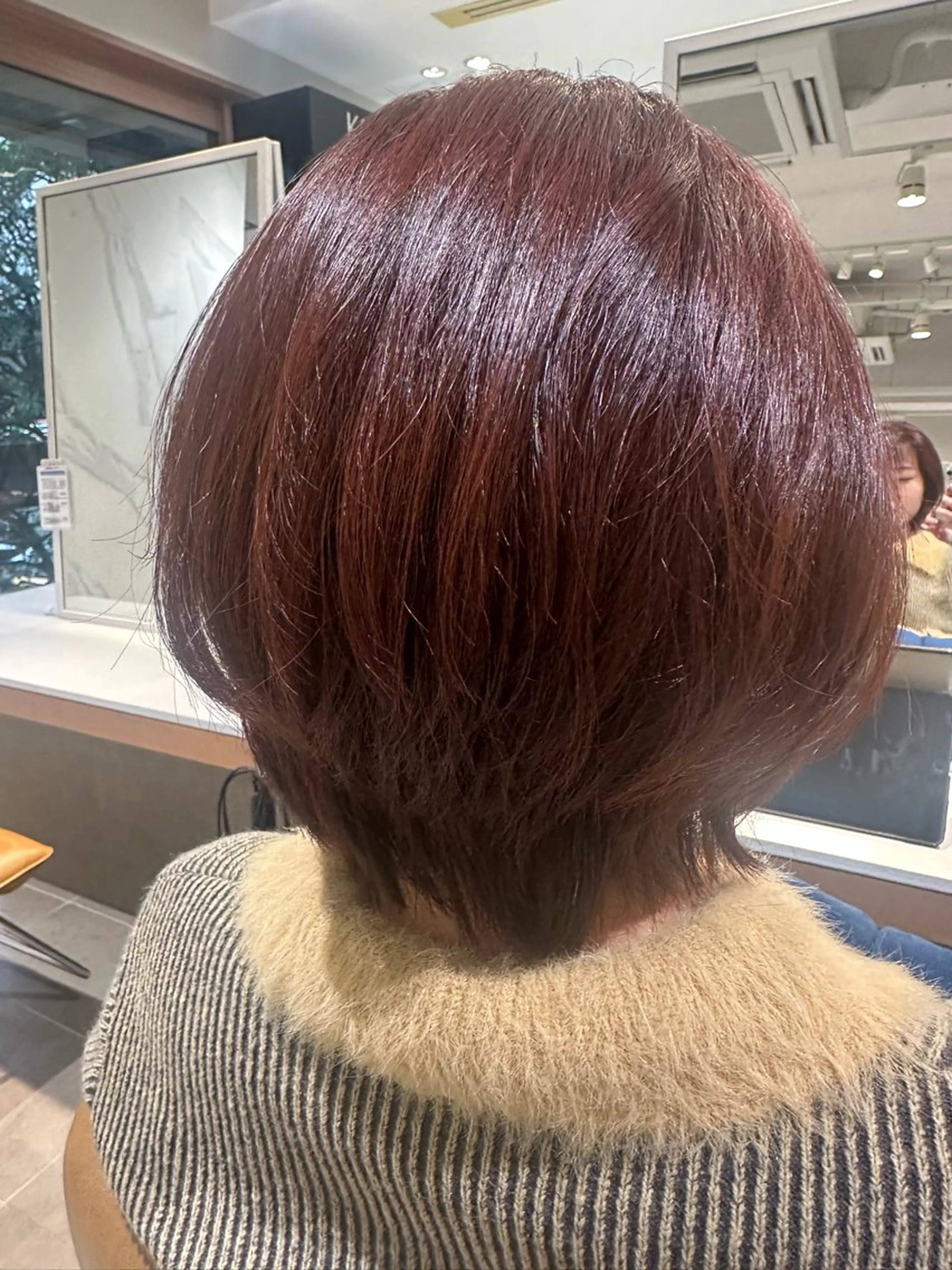 ショート カラー MIKA KITAMURAのヘアスタイル